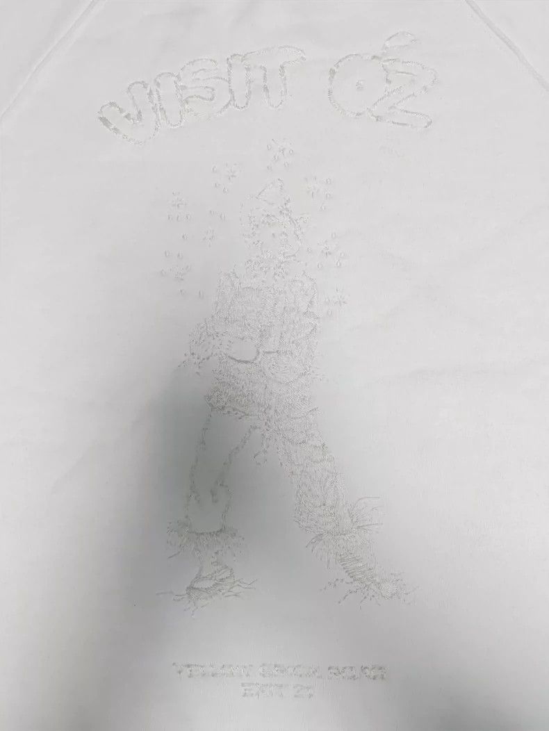 Louis Vuitton LOUIS VUITTON Wizard of Oz figure embroidered crew neck sw Size US L / EU 52-54 / 3 - 3 Thumbnail