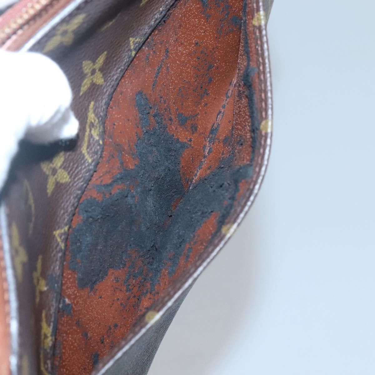 Louis Vuitton Orsay clutch