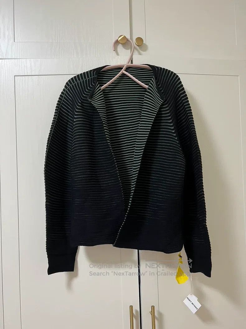 Issey Miyake Issey Miyake Wool Horizontal Stripe Interlock Knit Cardiga Size M / US 6-8 / IT 42-44 - 2 Thumbnail
