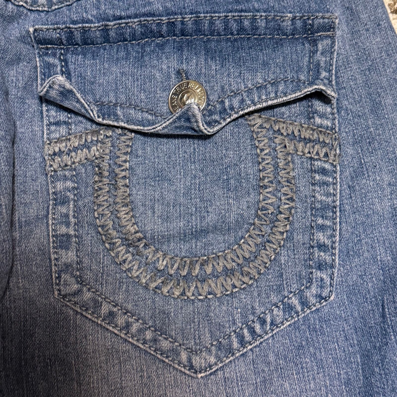 True Religion True Religion Cut Off Jean Shorts Size 38 Skull Logo Y2K Size US 38 / EU 54 - 3 Thumbnail
