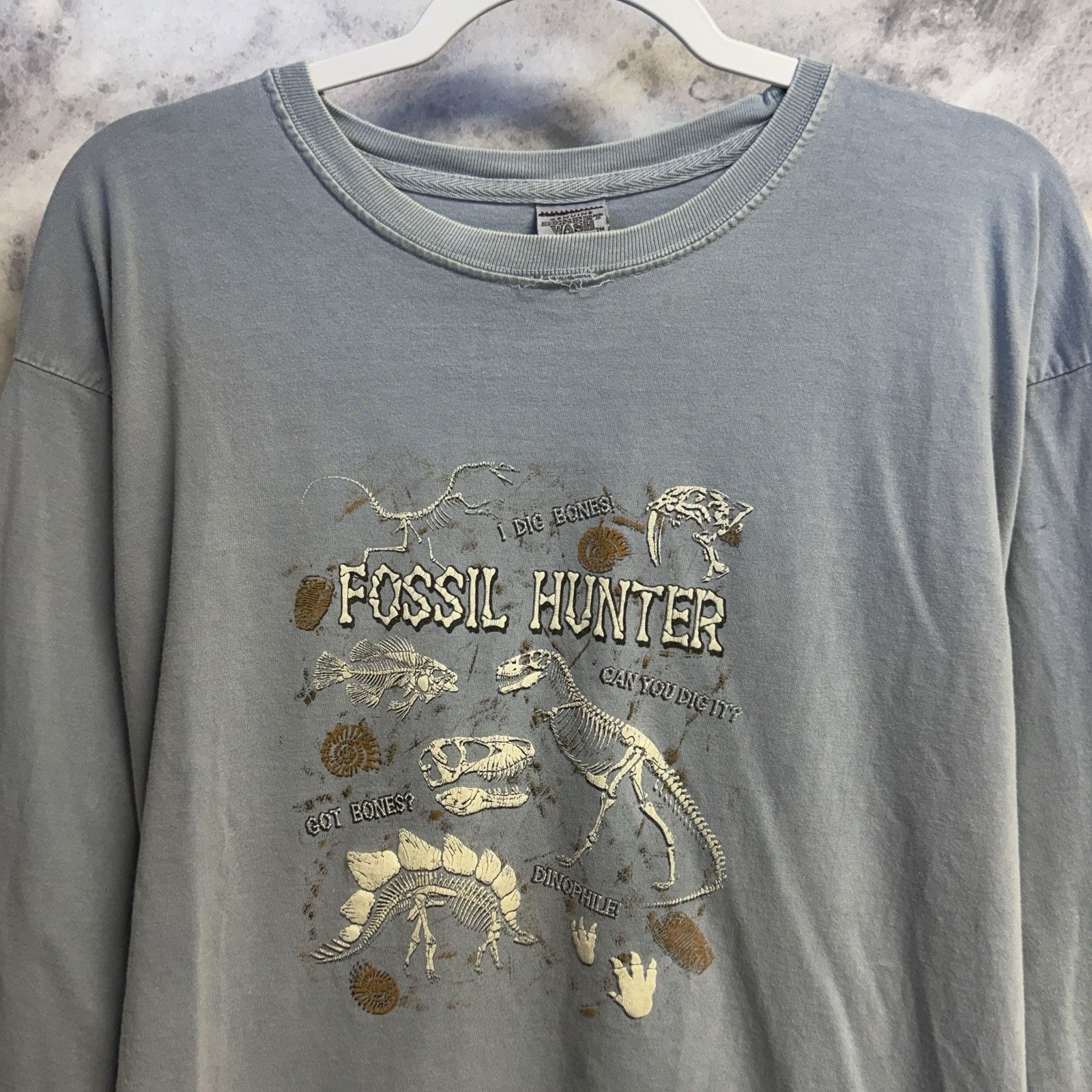 Vintage Vintage Fossil Hunter T Shirt Blue Long Sleeve Dinosaur Tee Size US L / EU 52-54 / 3 - 1 Thumbnail