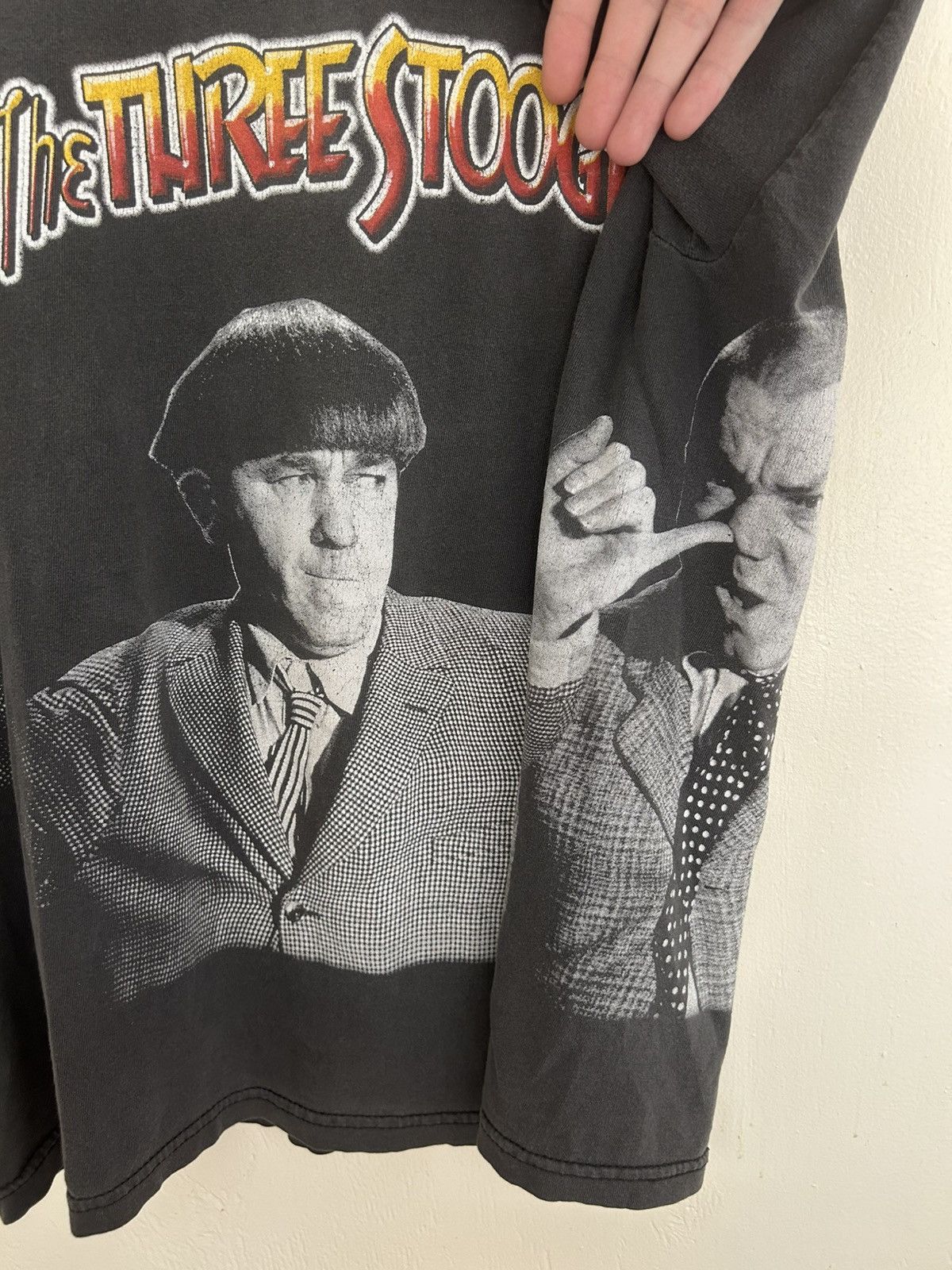 Vintage Vintage The Three Stooges Wrap Around Graphic Fader T-shirt Size US L / EU 52-54 / 3 - 3 Thumbnail