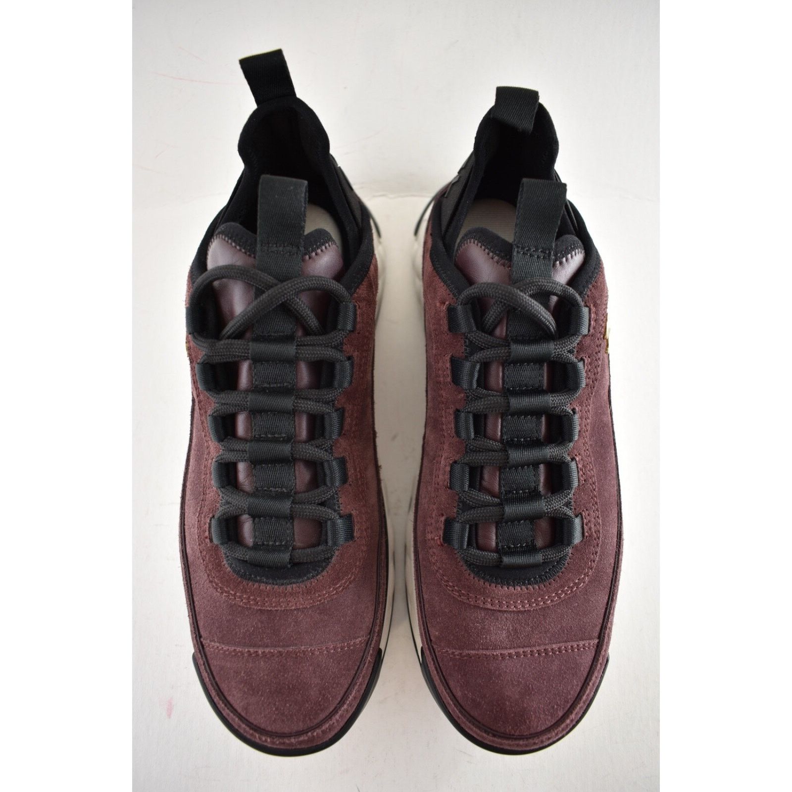 Chanel Chanel 23K Burgundy CC Logo Lace Low Top Sneaker 38.5 Size US 8.5 / IT 38.5 - 8 Thumbnail