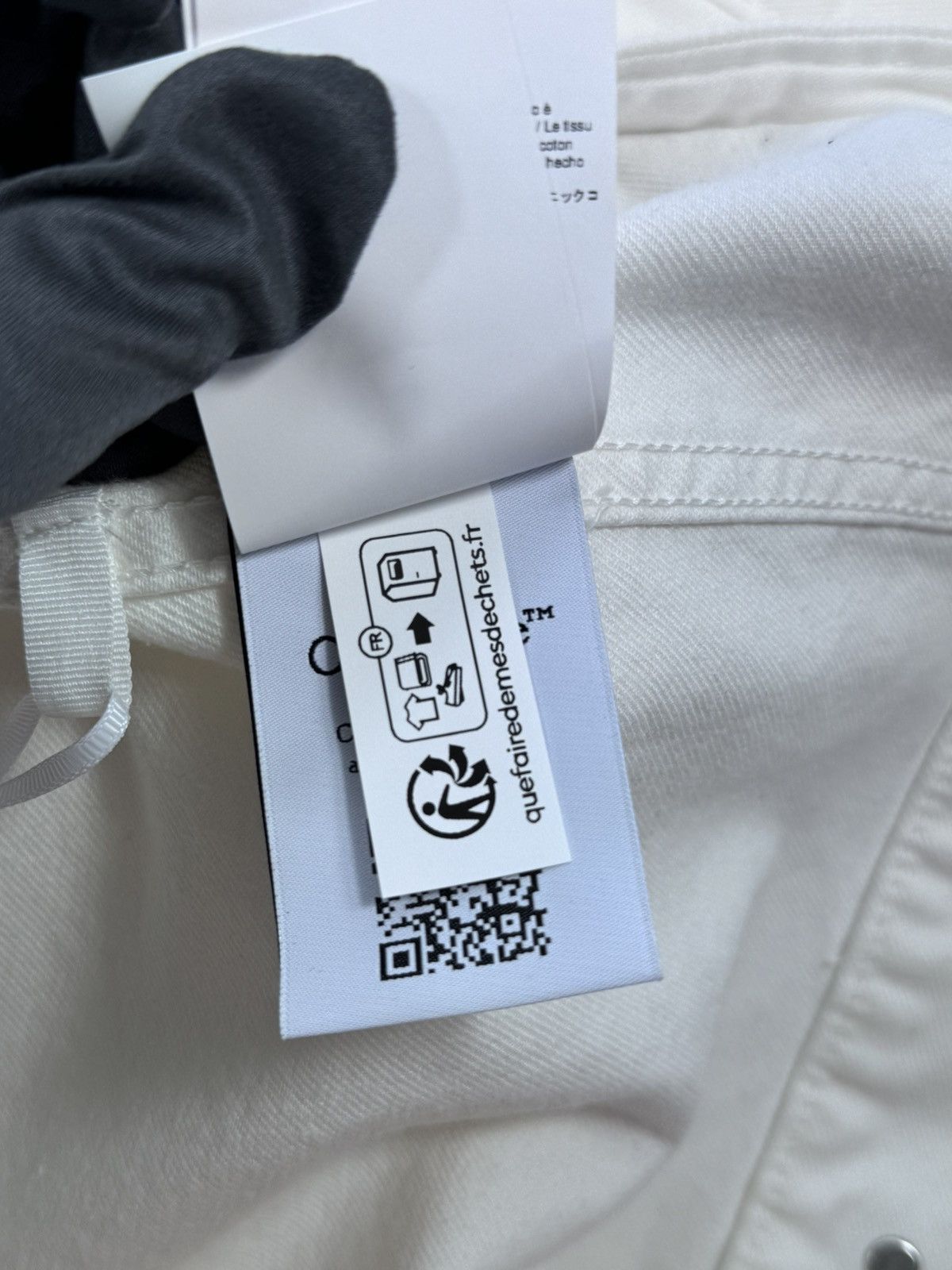 Off-White OVERSIZED DENIM VEST Size US XL / EU 56 / 4 - 11 Thumbnail