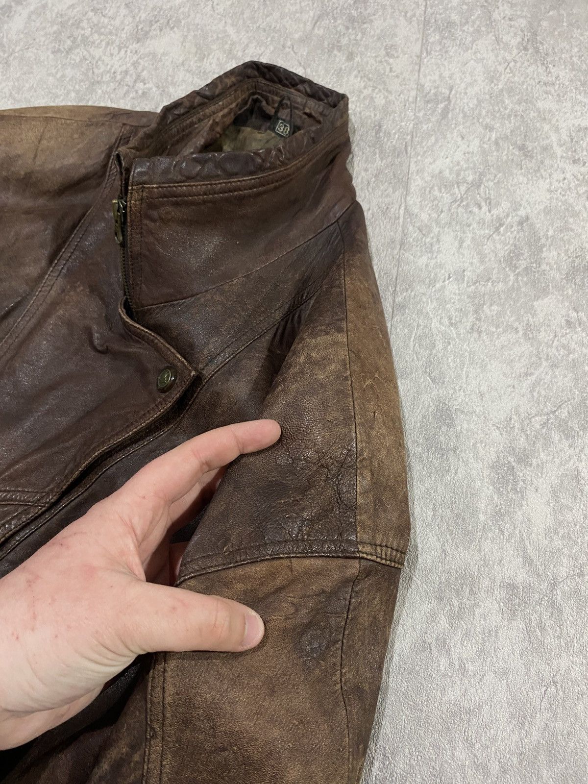 Le Grande Bleu (L.G.B.) Vintage Distressed Leather Jacket LGB If Six Was Nine Style Size M / US 6-8 / IT 42-44 - 25 Thumbnail