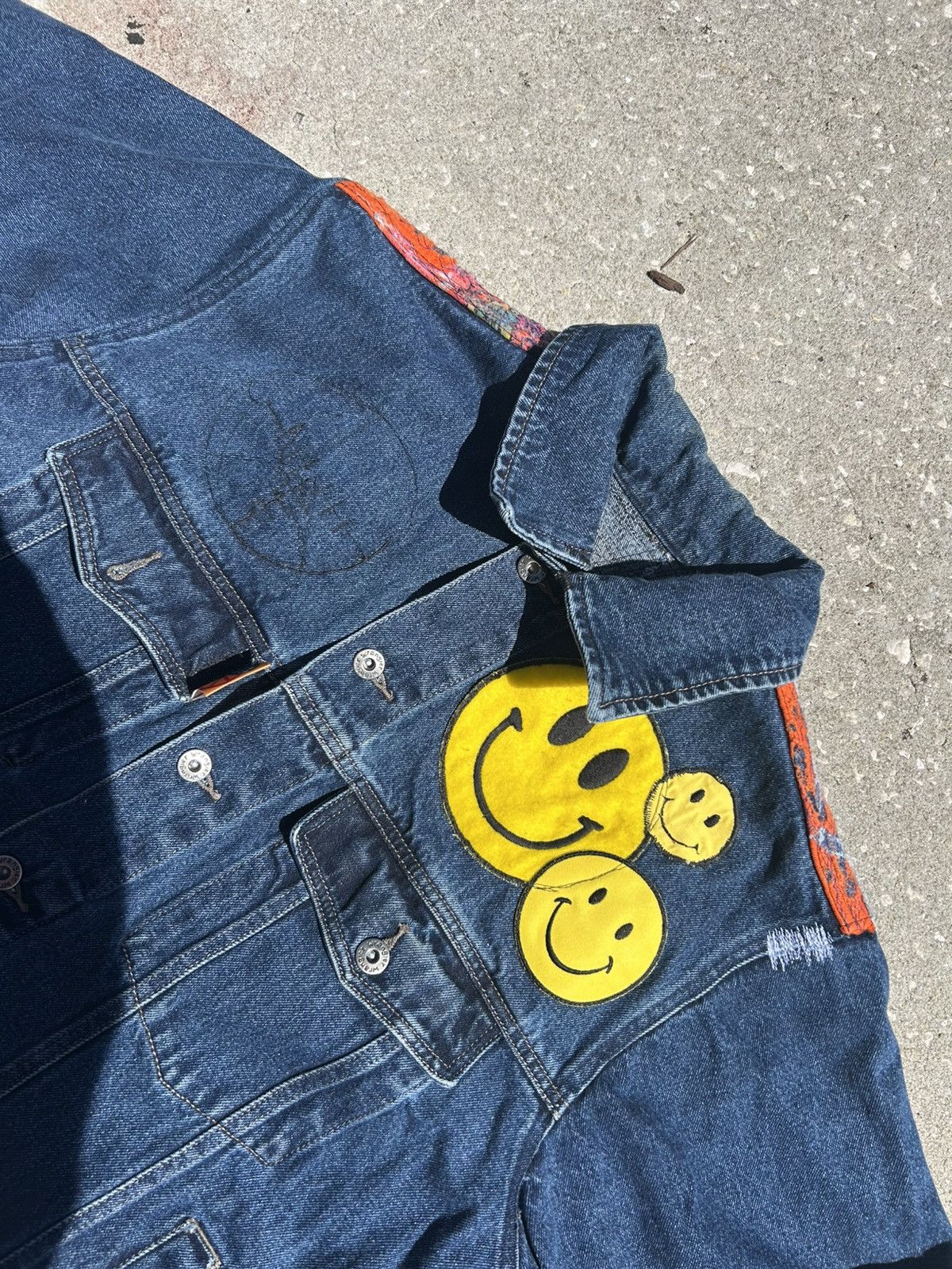 Other 1/1 Your World boxy indigo patchwork quilted denim jacket Size US L / EU 52-54 / 3 - 6 Thumbnail