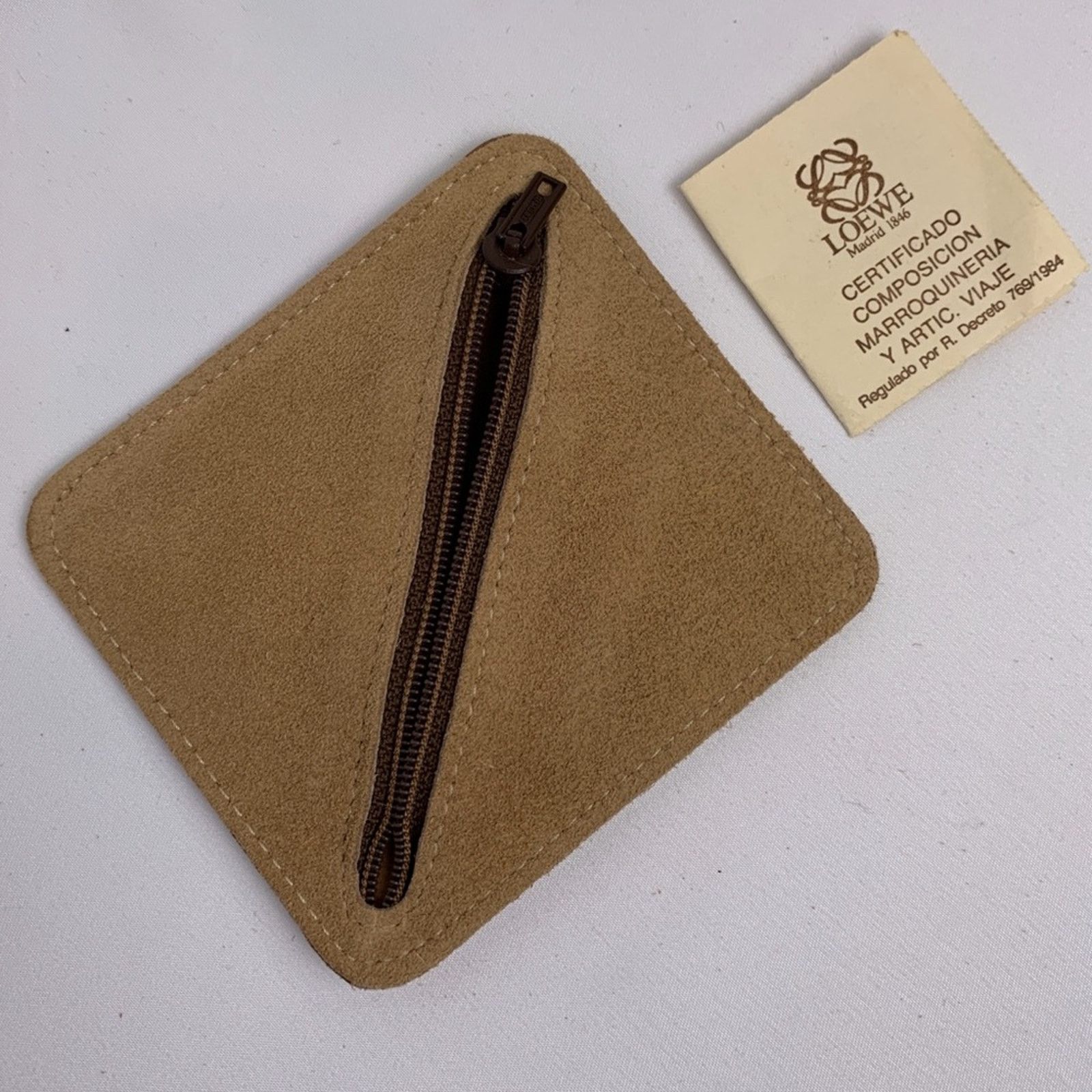Loewe Loewe Tan Suede coin purse wallet with envelope Size ONE SIZE - 2 Thumbnail