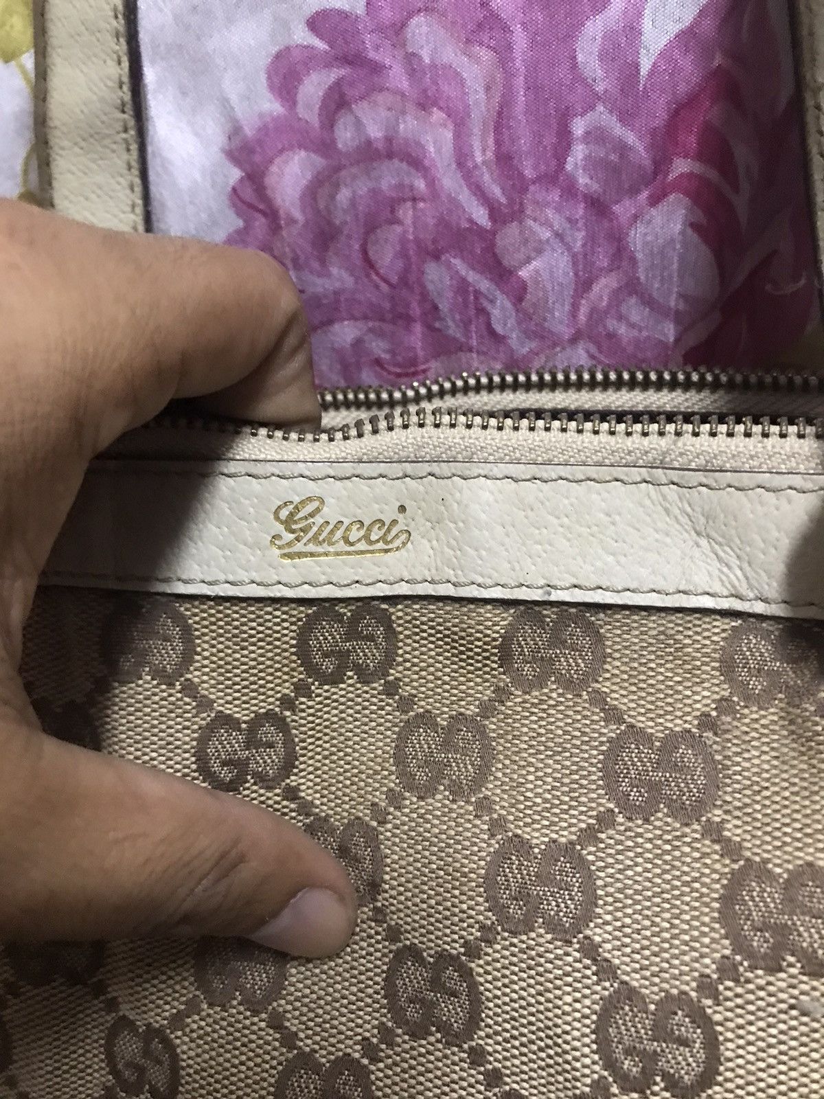 Gucci Authentic GG Gucci Size ONE SIZE - 3 Thumbnail