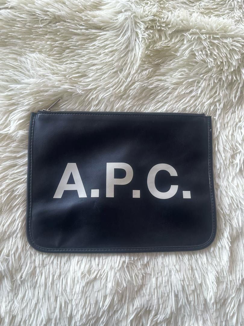 A.P.C. A.P.C Clutch Pouch Bag Size ONE SIZE - 1 Thumbnail