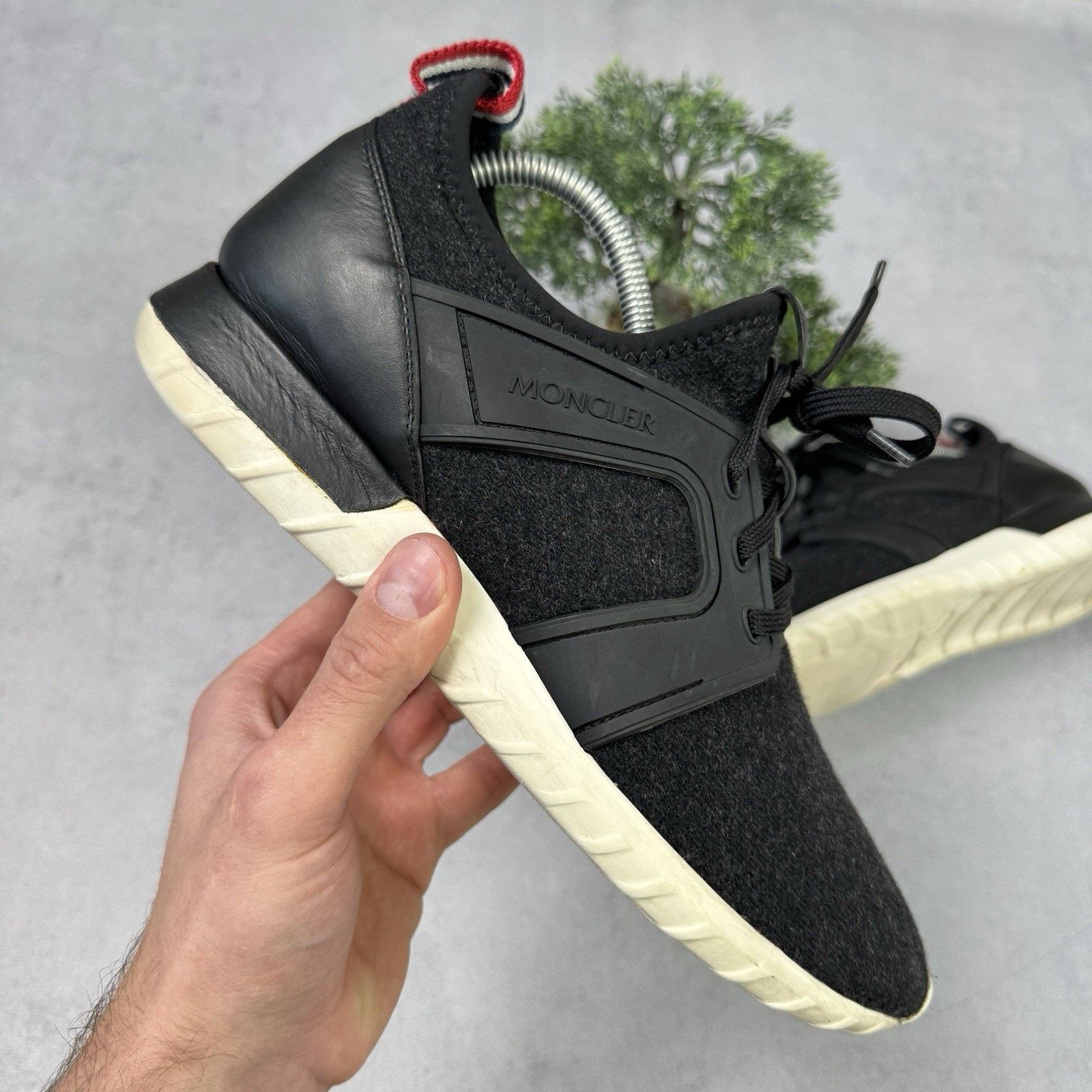 Moncler Moncler Emilien Low Top Trainers Sneakers Black 42 EUR; 9 US Size US 9 / EU 42 - 4 Thumbnail