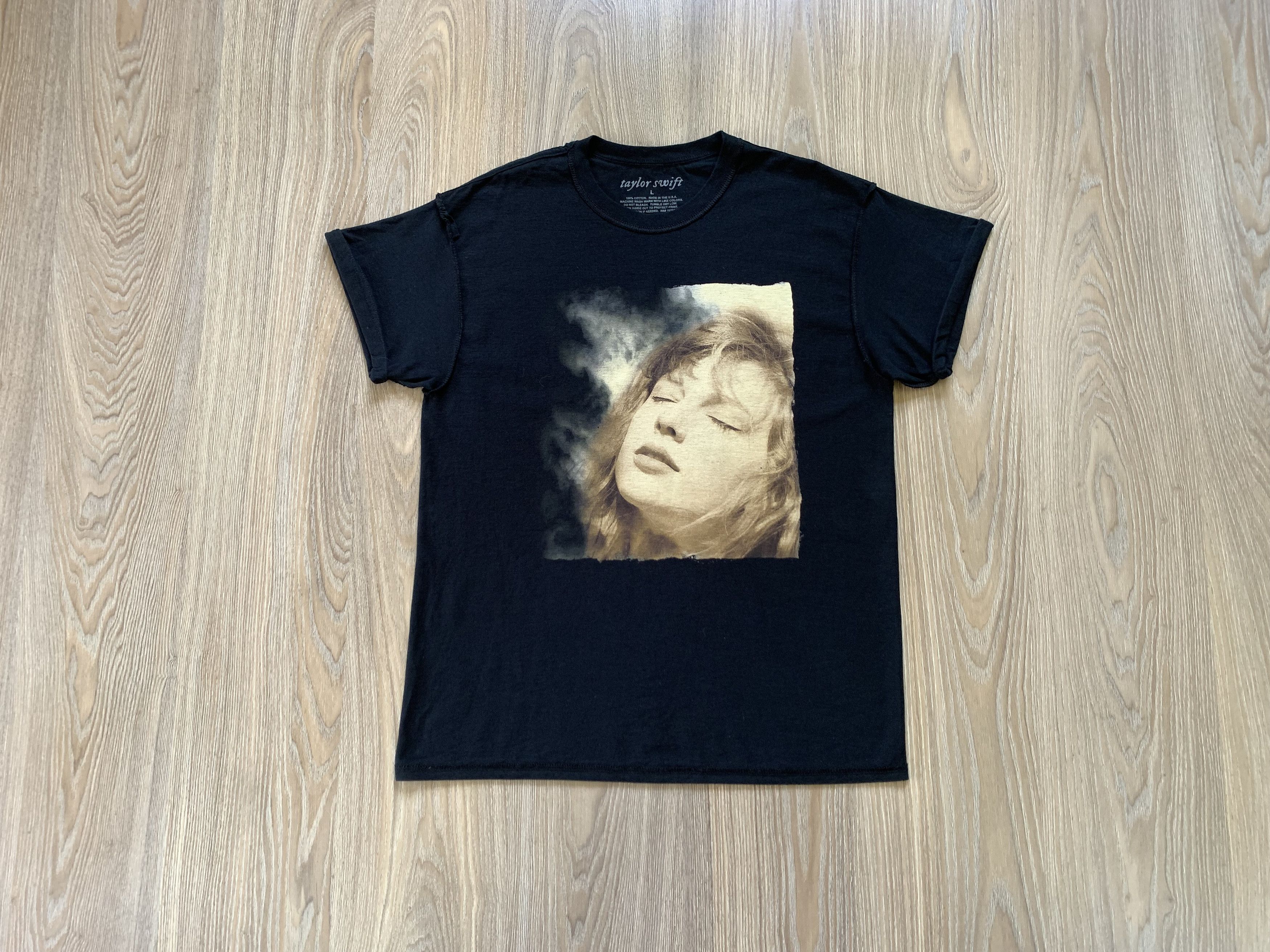 Band Tees × Vintage Rare Taylor Swift Overprint Black T Shirt USA Size US L / EU 52-54 / 3 - 1 Thumbnail