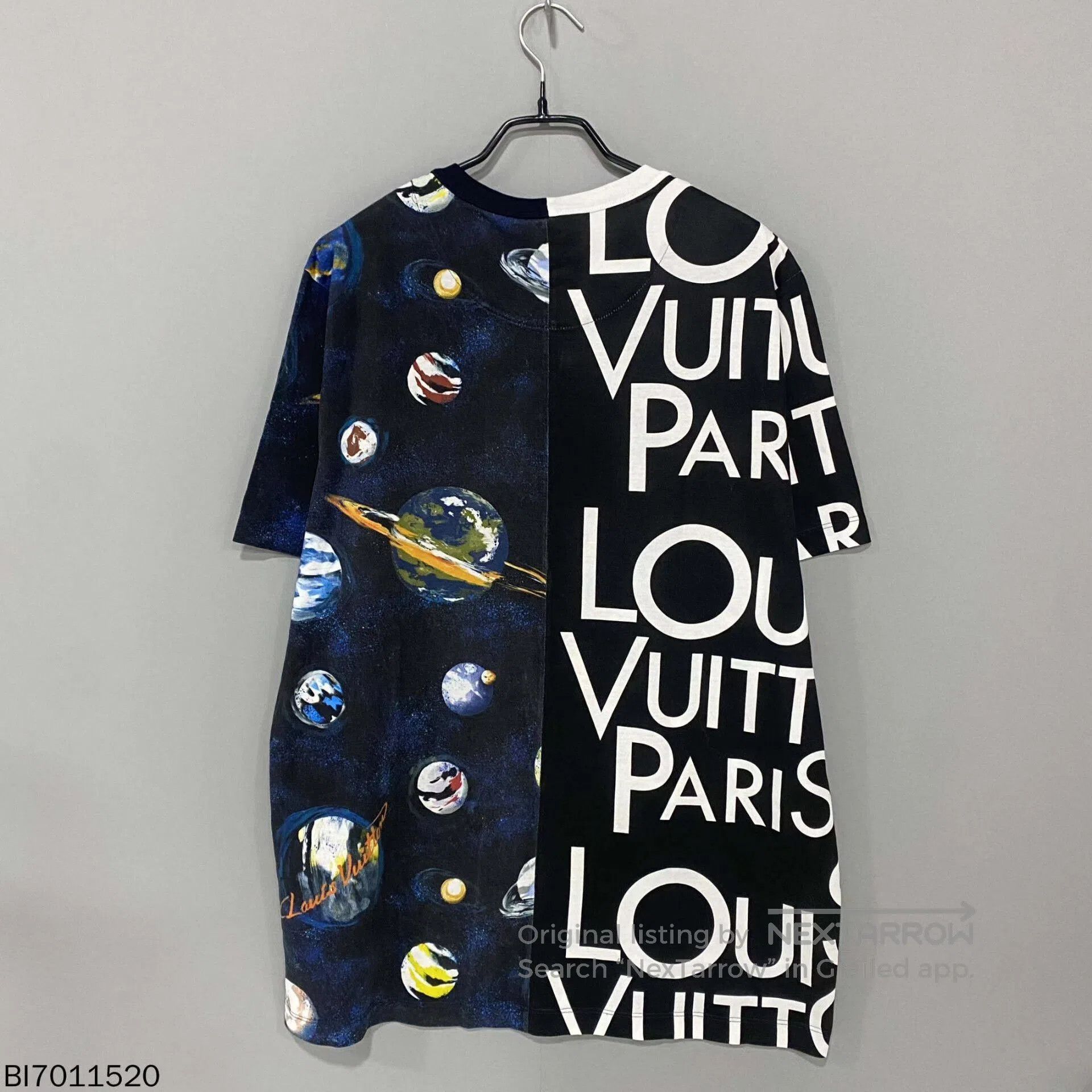 Louis Vuitton louis vuitton logo planet short sleeve shirt. Size US L / EU 52-54 / 3 - 4 Thumbnail