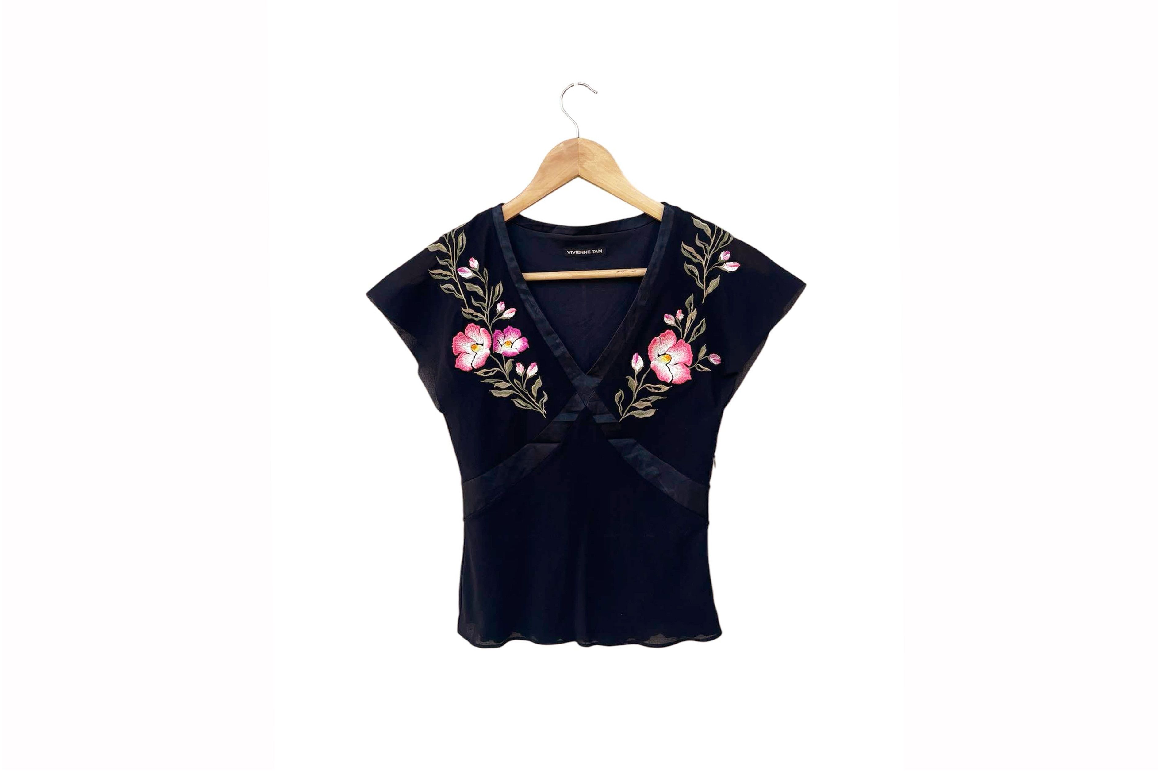 Vivienne Tam Vivienne Tam Black Nylon Mesh top, embroidery flowers Size XS / US 0-2 / IT 36-38 - 1 Thumbnail