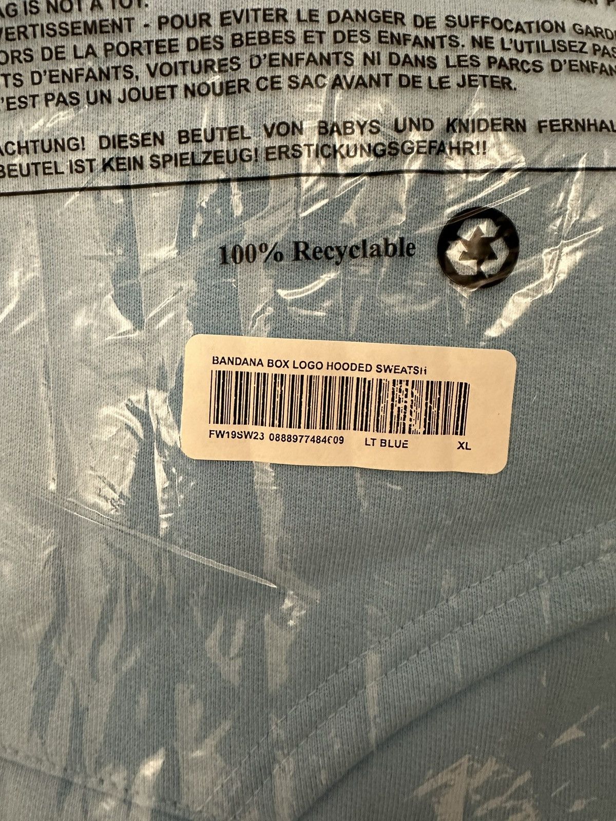 Supreme Bandana box logo Size US XL / EU 56 / 4 - 4 Thumbnail