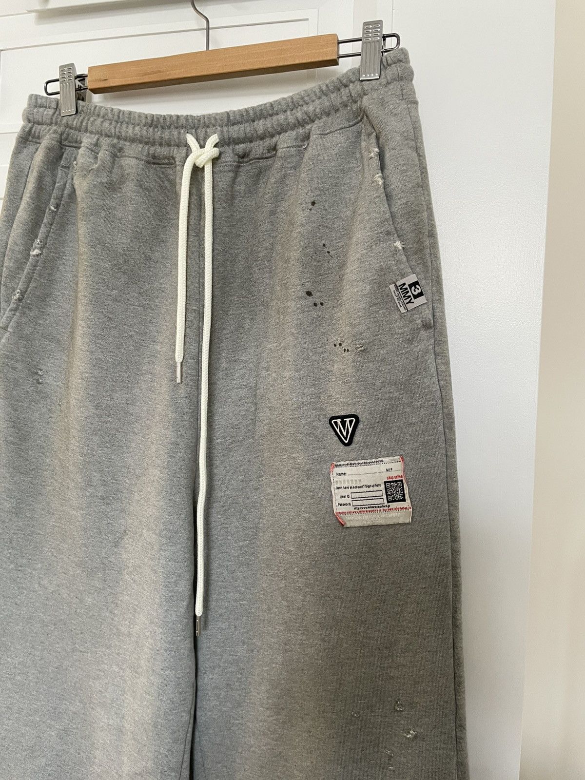 Maison MIHARA YASUHIRO Mihara Yasuhiro Grey layered sweatpants Size US 31 - 2 Thumbnail