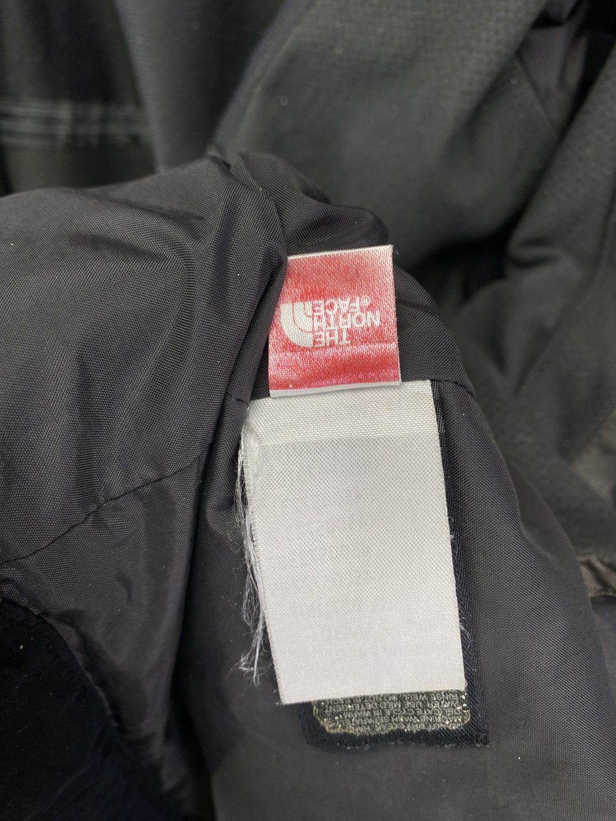 The North Face × Vintage Vintage The North Face HyVent Light Jacket Size US S / EU 44-46 / 1 - 11 Thumbnail