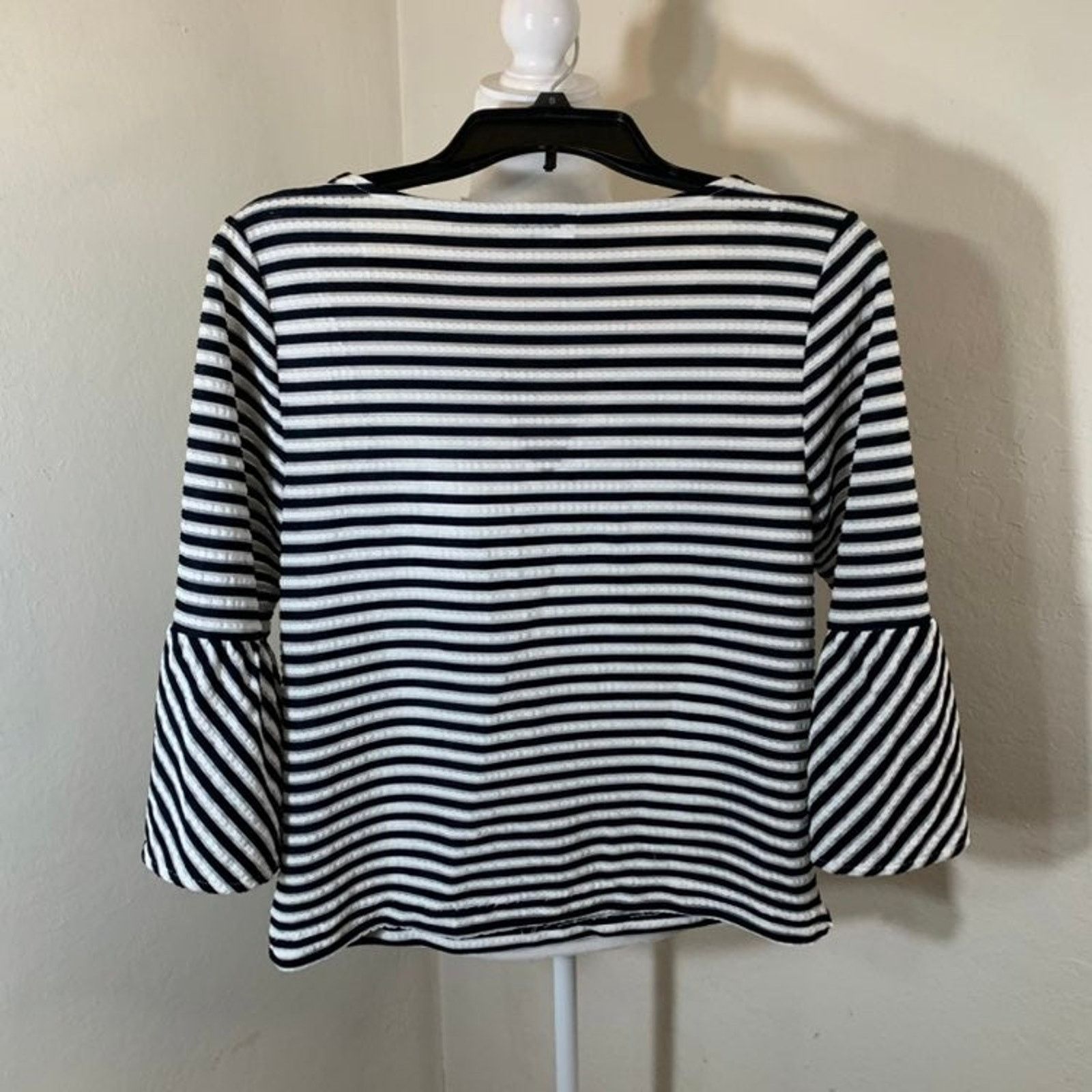 Calvin Klein Calvin Klein women top size S Size S / US 4 / IT 40 - 2 Thumbnail