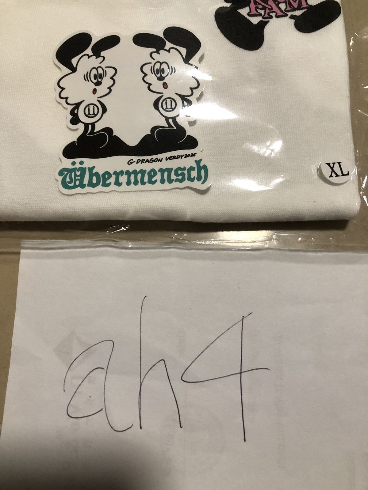 Japanese Brand G DRAGON X VERDY OFFICIAL TOUR T SHIRT Size US XL / EU 56 / 4 - 2 Thumbnail