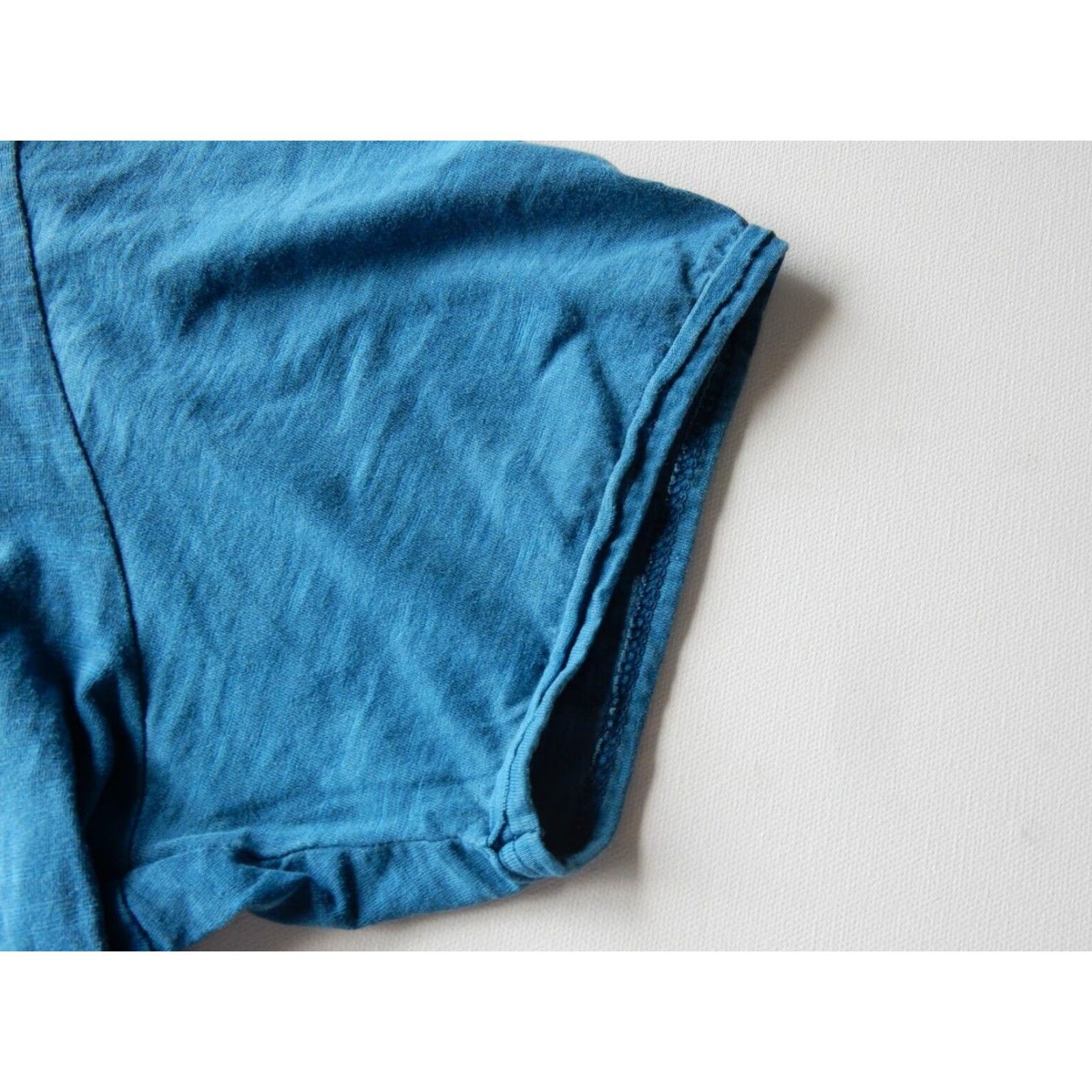 Oakley VINTAGE Oakley Men's Short Sleeve T-Shirt Size M Cotton Solid Blue 2000s Size US M / EU 48-50 / 2 - 3 Thumbnail