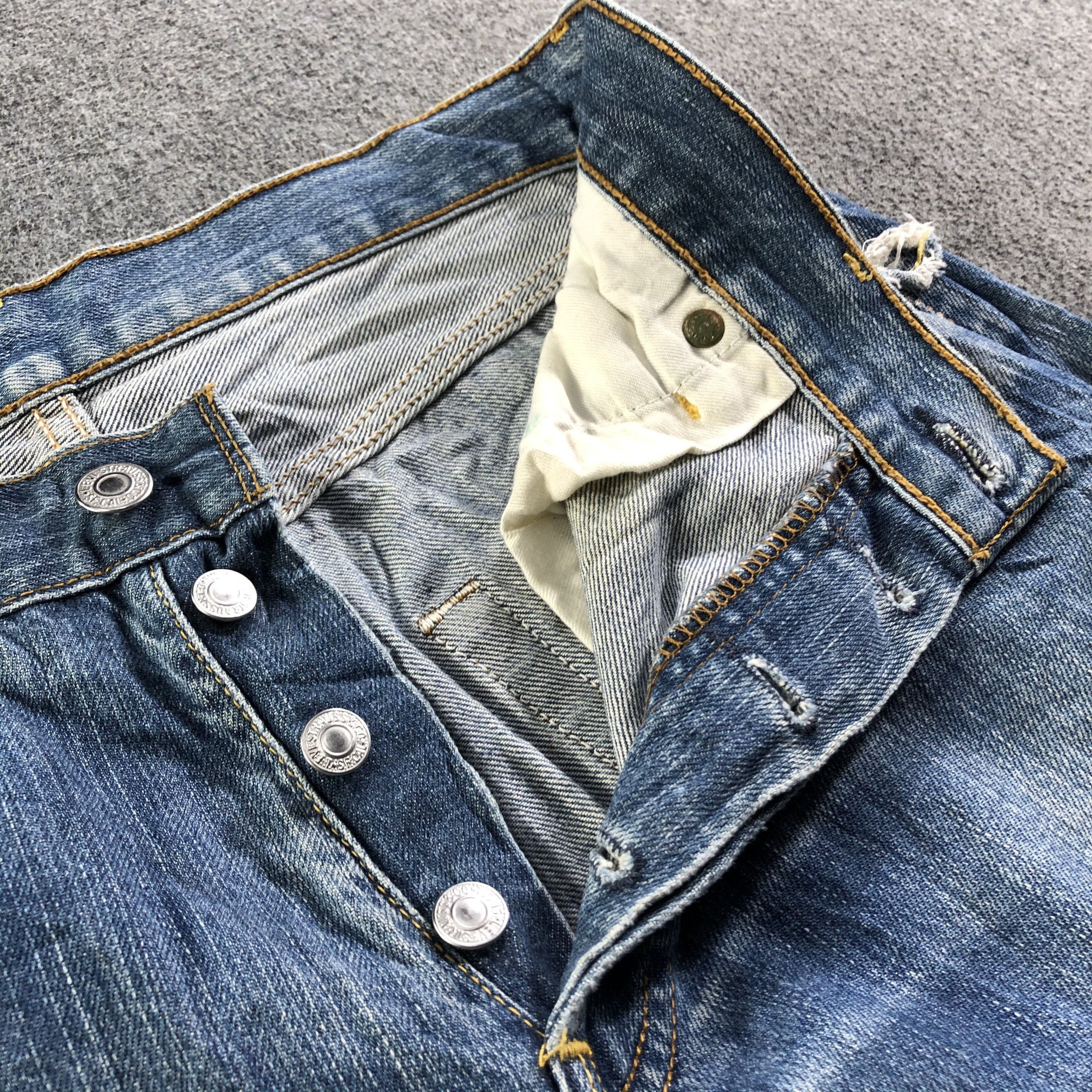 Levi's Vintage Blue Wash Levis 501 Jeans-J3571 Size US 30 / EU 46 - 9 Thumbnail