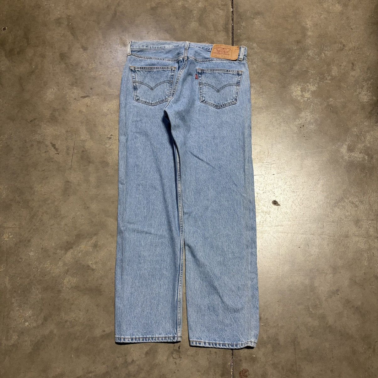 Levi's Vintage Levis 501 Denim Jeans Faded Washed Button Fly 90s Size US 34 / EU 50 - 9 Thumbnail