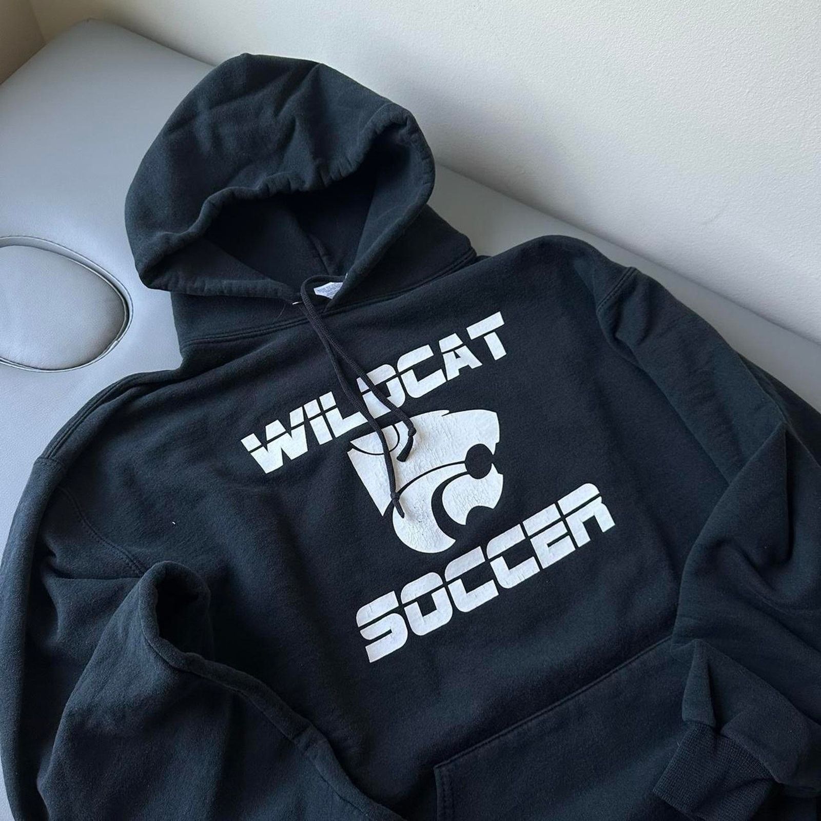 Vintage Vintage 00s jerzees wildcats soccer hoodie Size US L / EU 52-54 / 3 - 5 Thumbnail