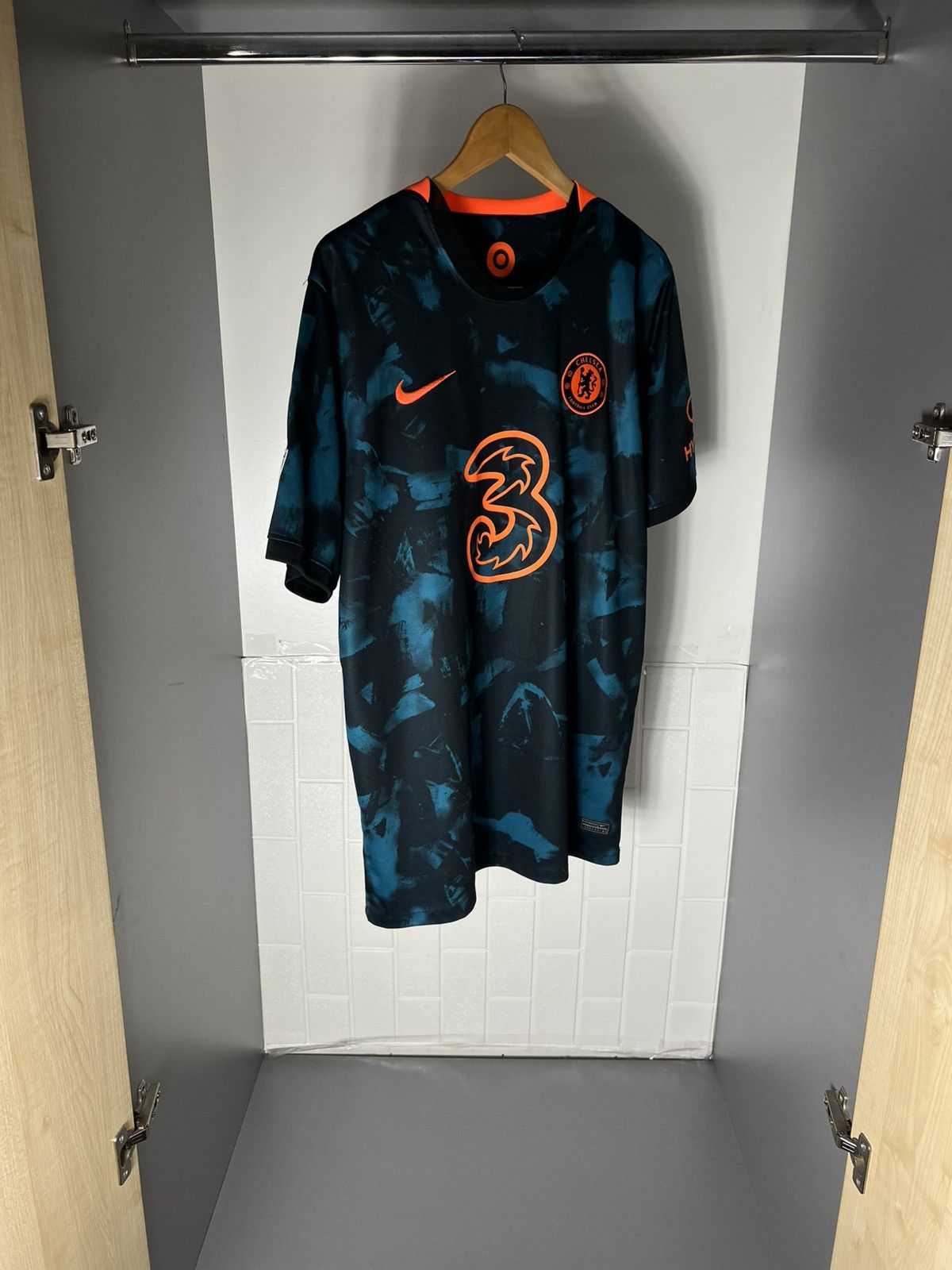 Vintage VERY RARE NIKE FC CHELSEA LONDON ENGLAND SOCCER JERSEY RETRO Size US XL / EU 56 / 4 - 3 Thumbnail