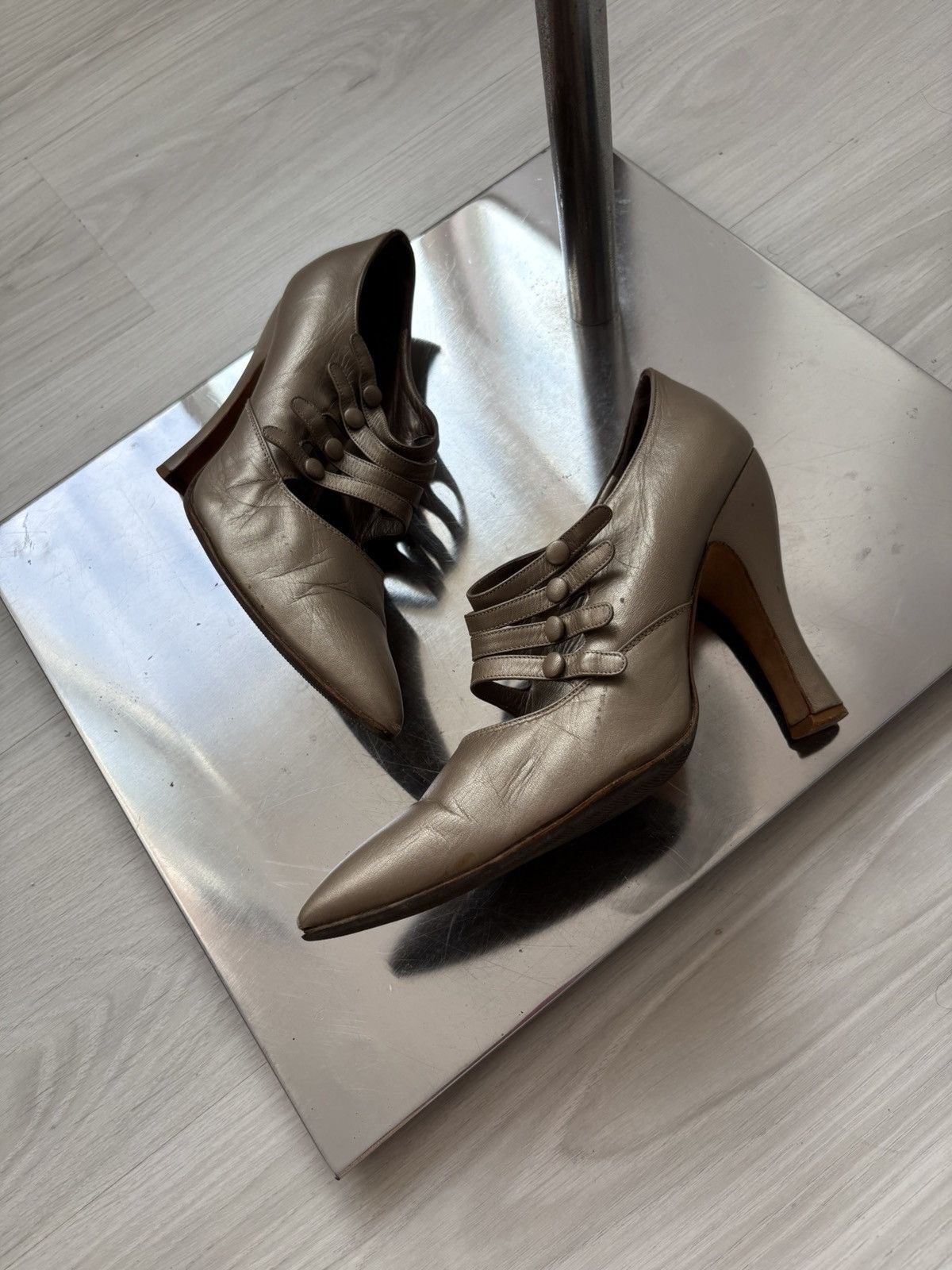 Manolo Blahnik Manolo Blahnik heels Size US 8 / IT 38 - 10 Thumbnail