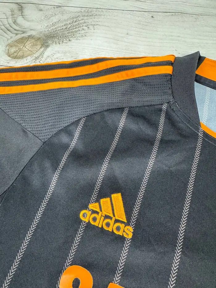 Adidas Adidas Chelsea 2010 2011 Away Football Shirt Soccer Jersey Size US L / EU 52-54 / 3 - 7 Thumbnail
