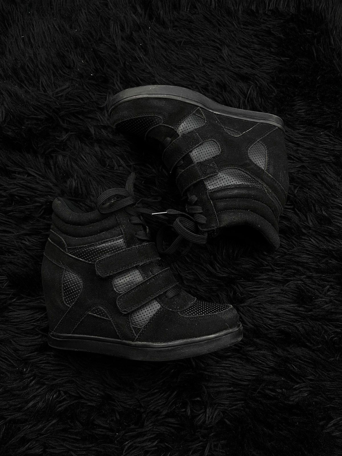 Isabel Marant Isabel Marant Style High Top Sneakers Size US 8 / IT 38 - 1 Thumbnail