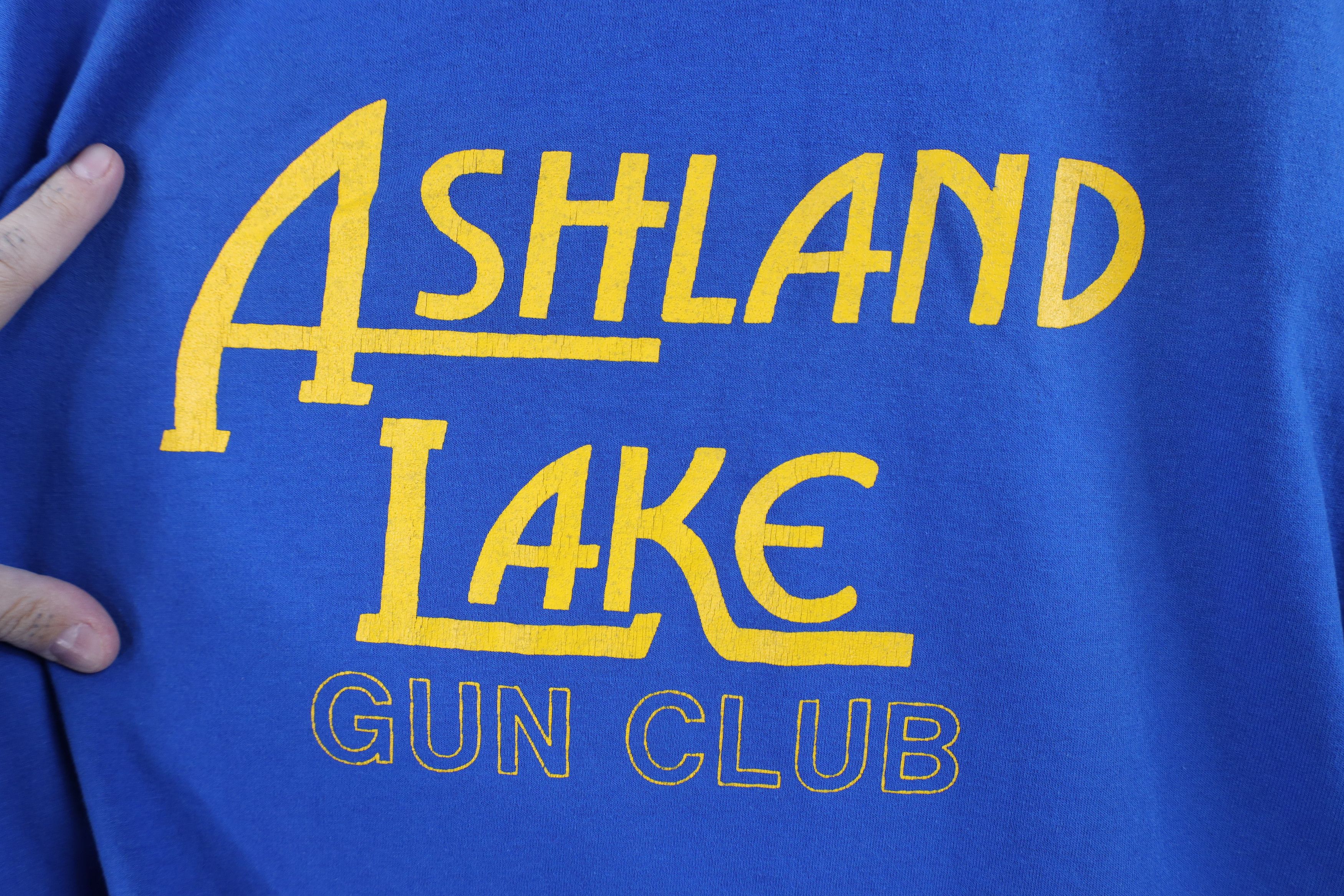 Vintage Vintage 80s 90s Ashland Lake Gun Club T-Shirt Blue USA Size US XL / EU 56 / 4 - 11 Thumbnail