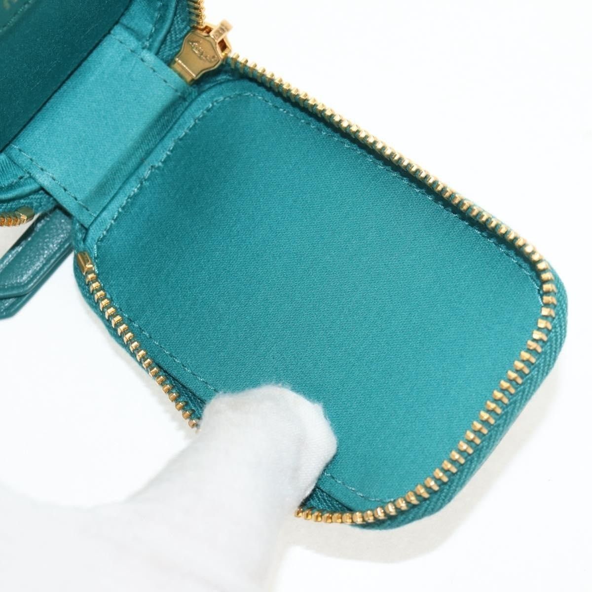 Miu Miu Miu Miu Matelasse Leather Pouch Green Size ONE SIZE - 6 Thumbnail