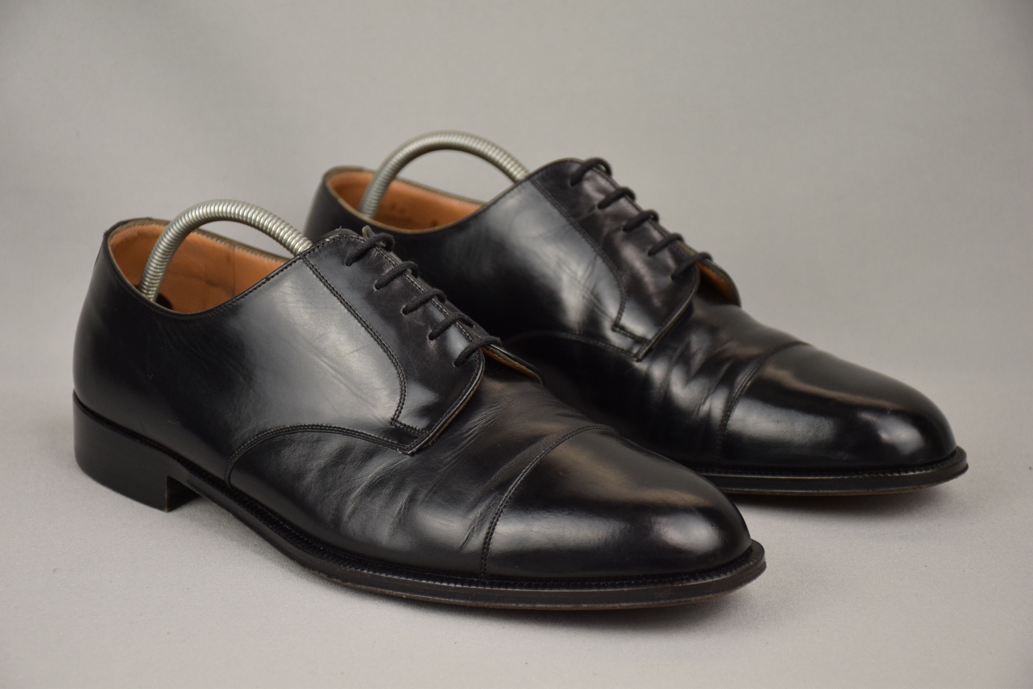 Bally × Vintage Bally Vintage Dress Shoes Black Oxfords Mens US 9 UK 8 EU 42 Size US 9 / EU 42 - 3 Thumbnail