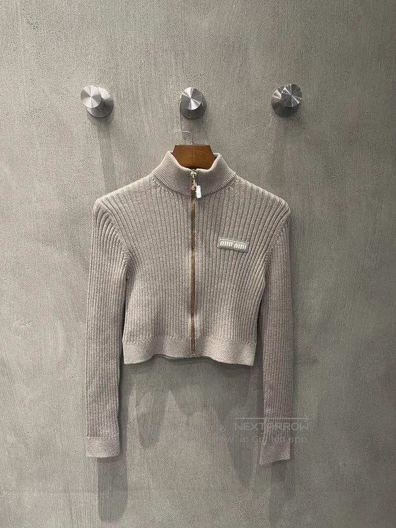 Miu Miu Miu Miu Oatmeal Knit Zip-up Jacket Size XS / US 0-2 / IT 36-38 - 1 Thumbnail