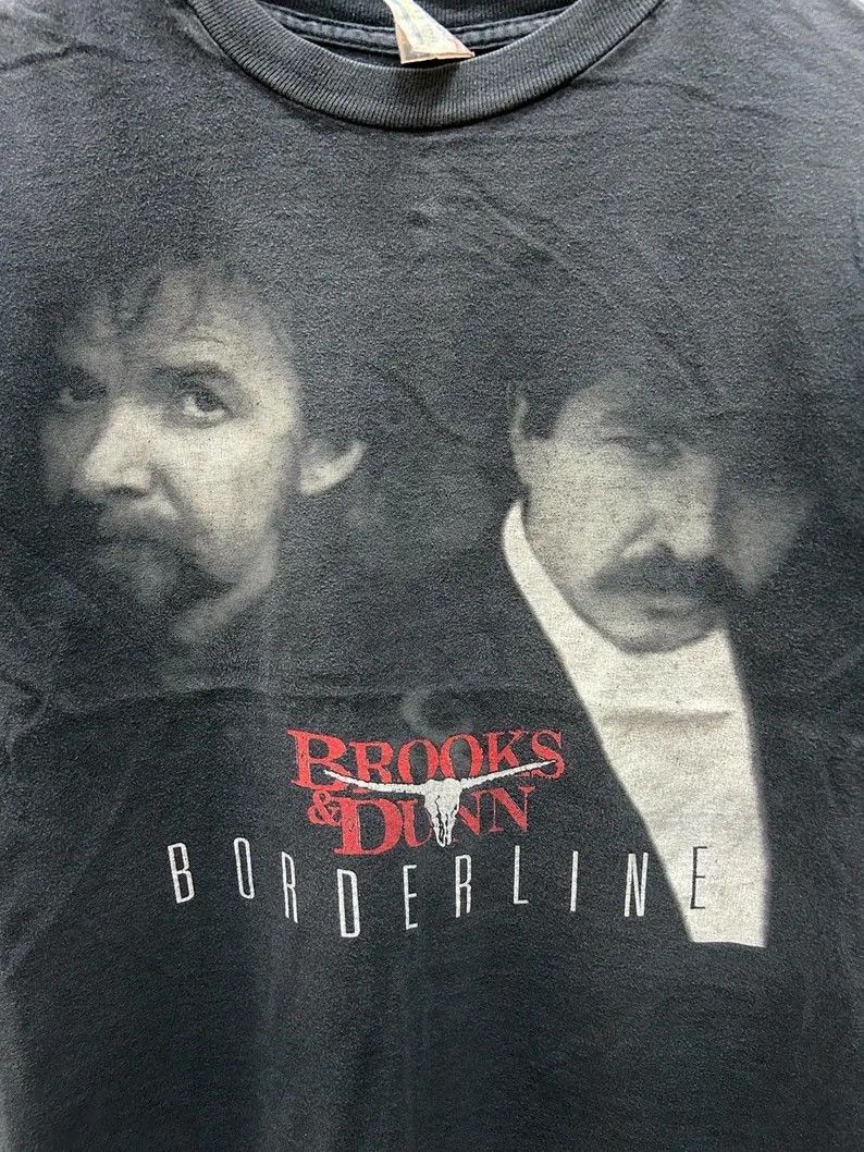 Vintage Vintage 90s Brooks and Dunn Band tshirt size M Size US M / EU 48-50 / 2 - 4 Thumbnail