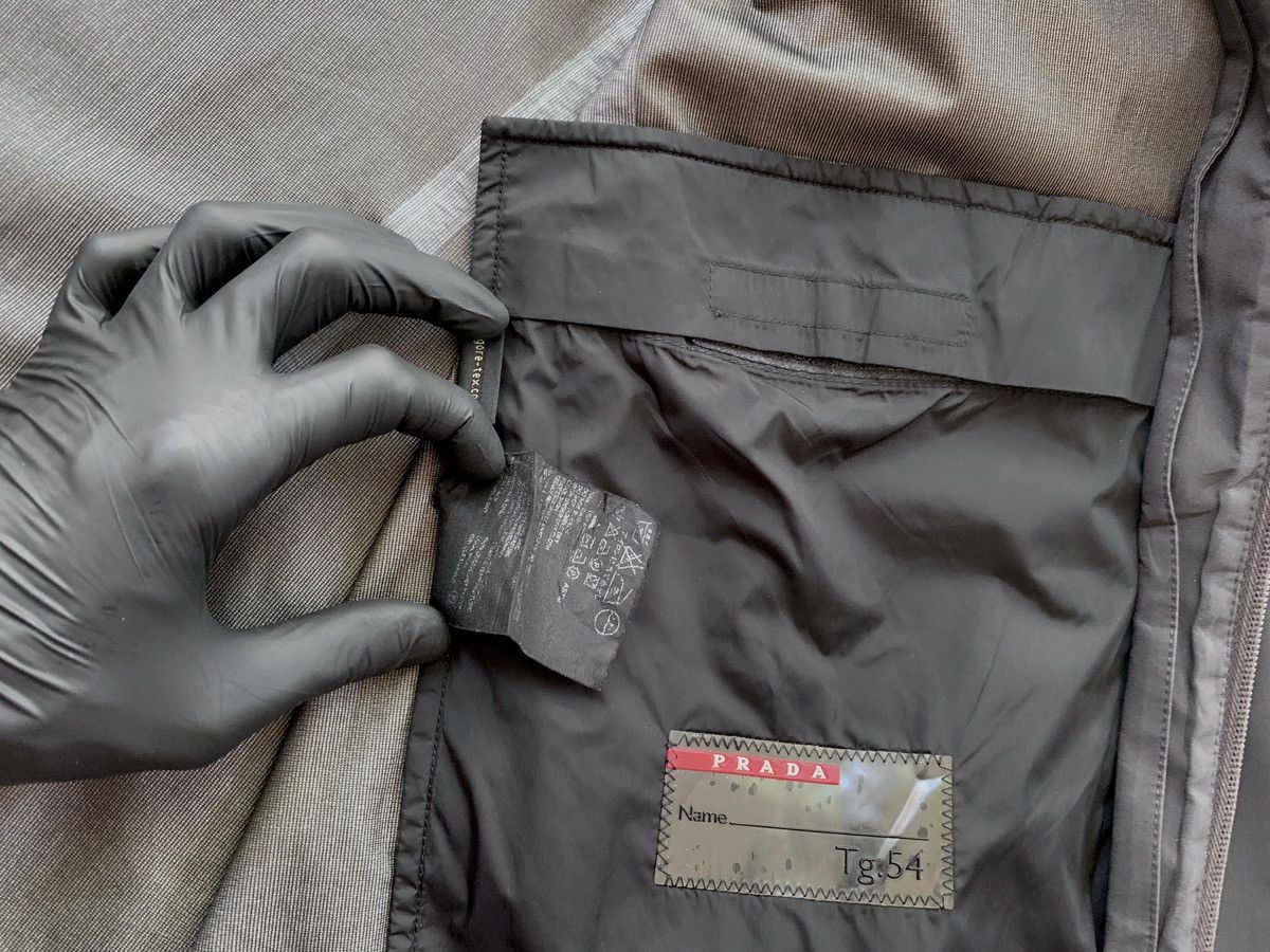 Prada FREE TAX! 2000s Goretex Convertible Hooded Coat Jacket Size US L / EU 52-54 / 3 - 22 Thumbnail