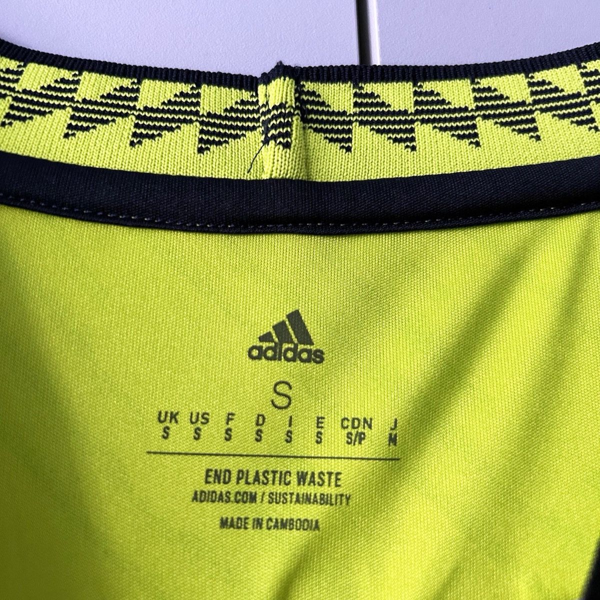 Adidas Manchester United jersey 2022 2023 adidas #25 Sancho Size US S / EU 44-46 / 1 - 6 Thumbnail