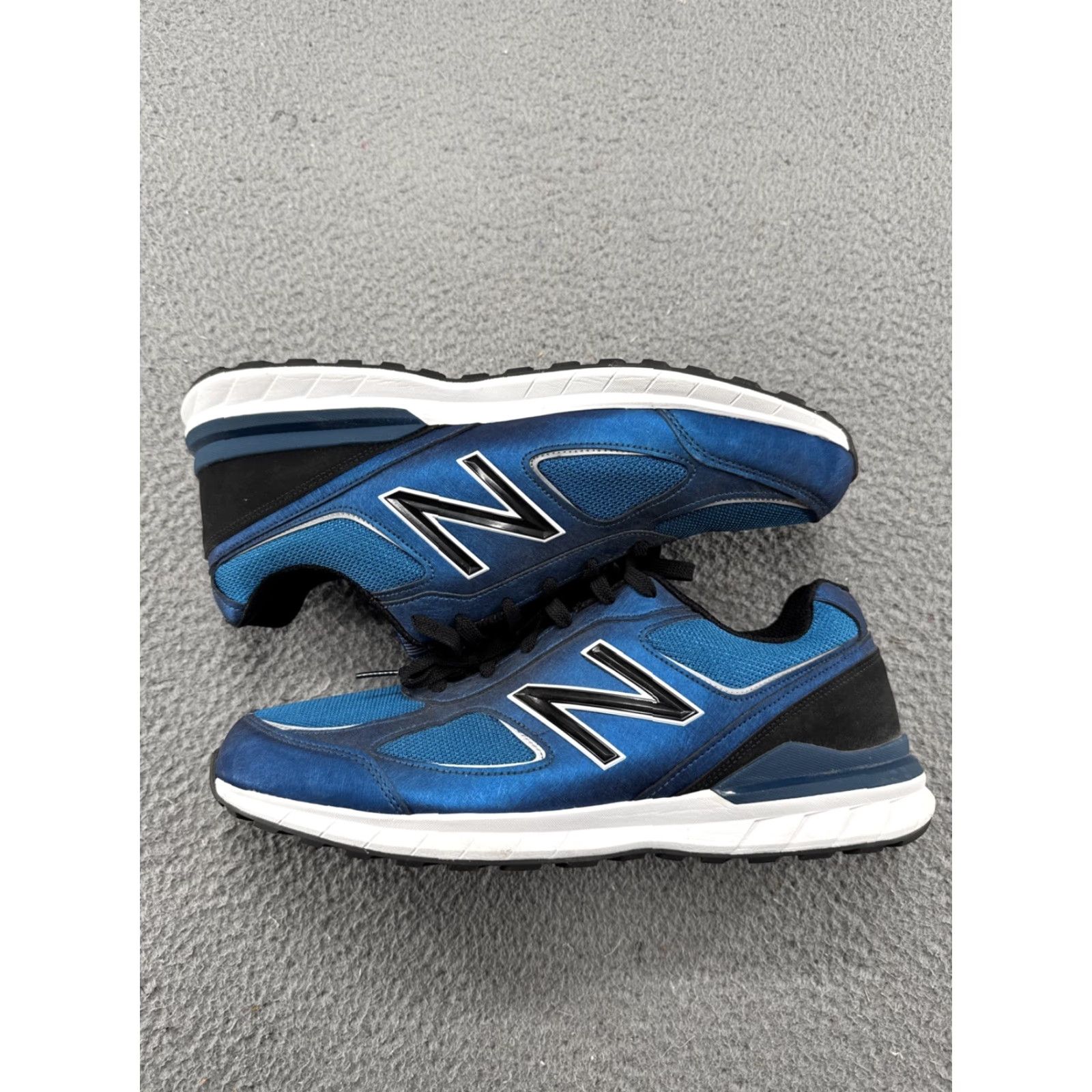 New Balance New Balance 770v2 M770BB2 Men’s Size 12 D Blue Royal Black Running Athletic EUC Shoes Size US 12 / EU 45 - 2 Thumbnail