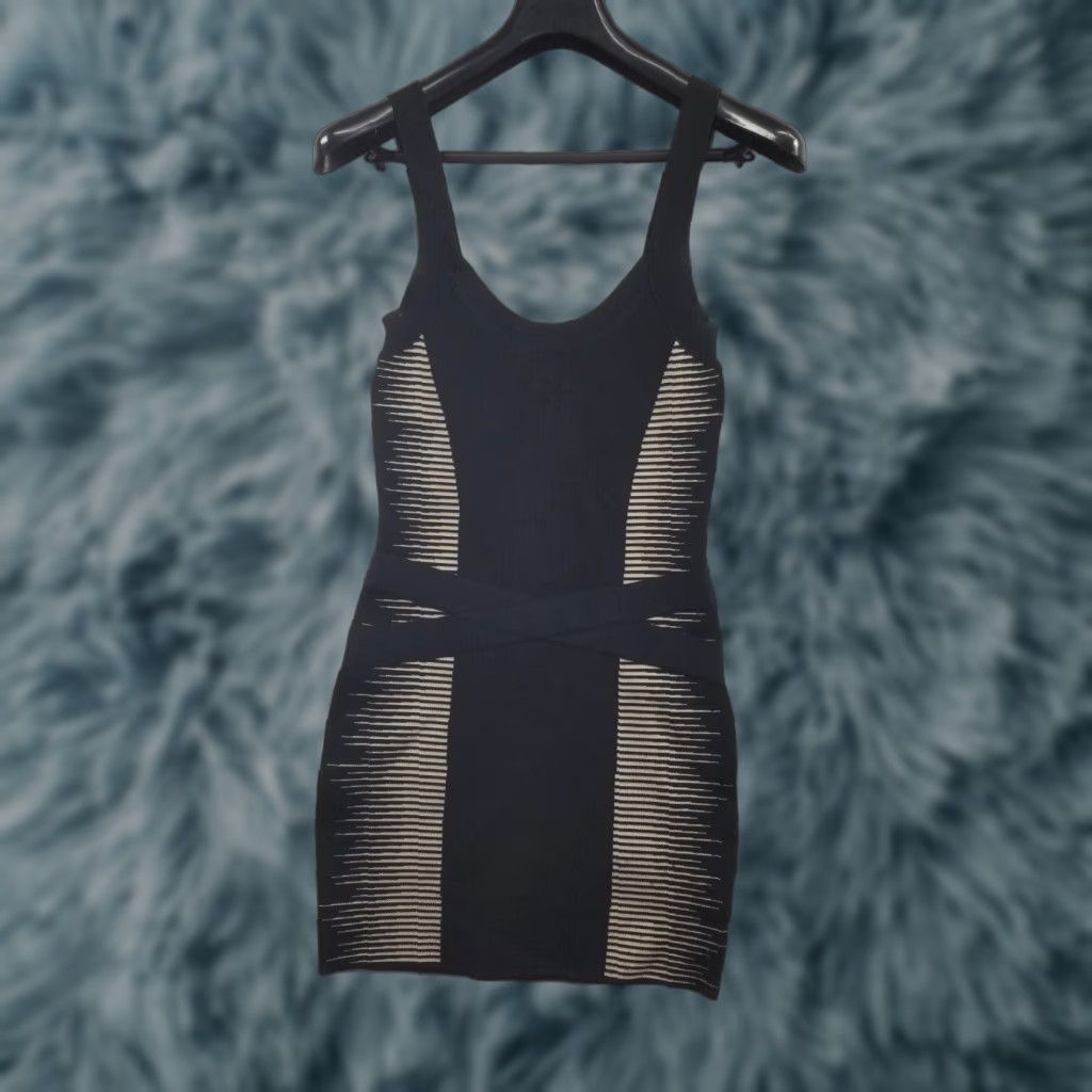 Vintage Vtg GUESS Marciano Los Angeles Bodycon Cocktail Dress Small Black Sleeveless Zip Scoop Neck Party/Cocktail Womens12? Size S / US 4 / IT 40 - 1 Thumbnail