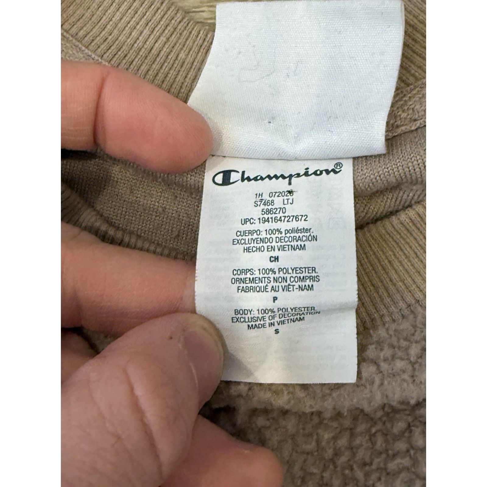Champion Champion Front Zipper Pocket Fuzzy Sherpa Sweatshirt Small Size US S / EU 44-46 / 1 - 5 Thumbnail
