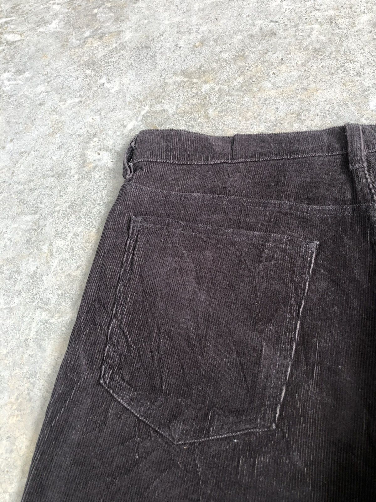 Levi's Y2k Levi’s 519 Corduroy Pants Made in japan Size US 33 - 17 Thumbnail