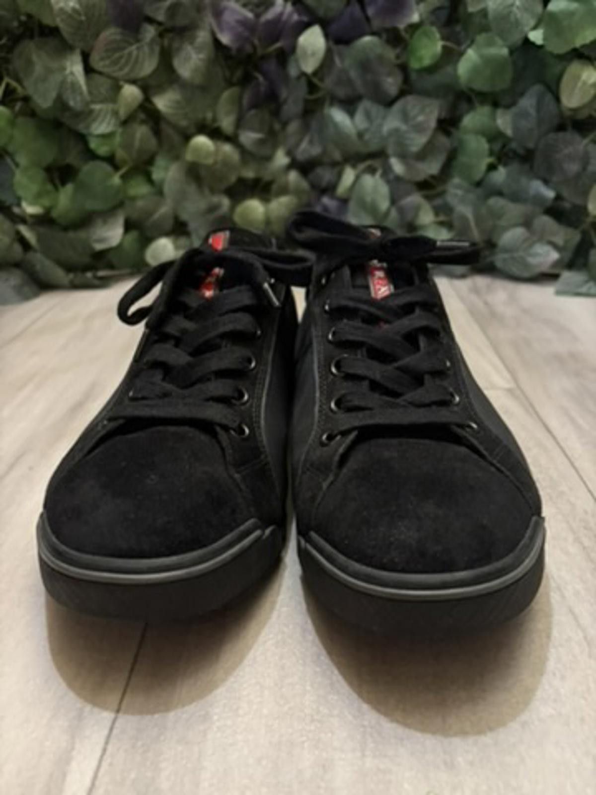 Prada Prada Black Men's Sneakers Sz 10.5 Size US 10.5 / EU 43-44 - 2 Thumbnail