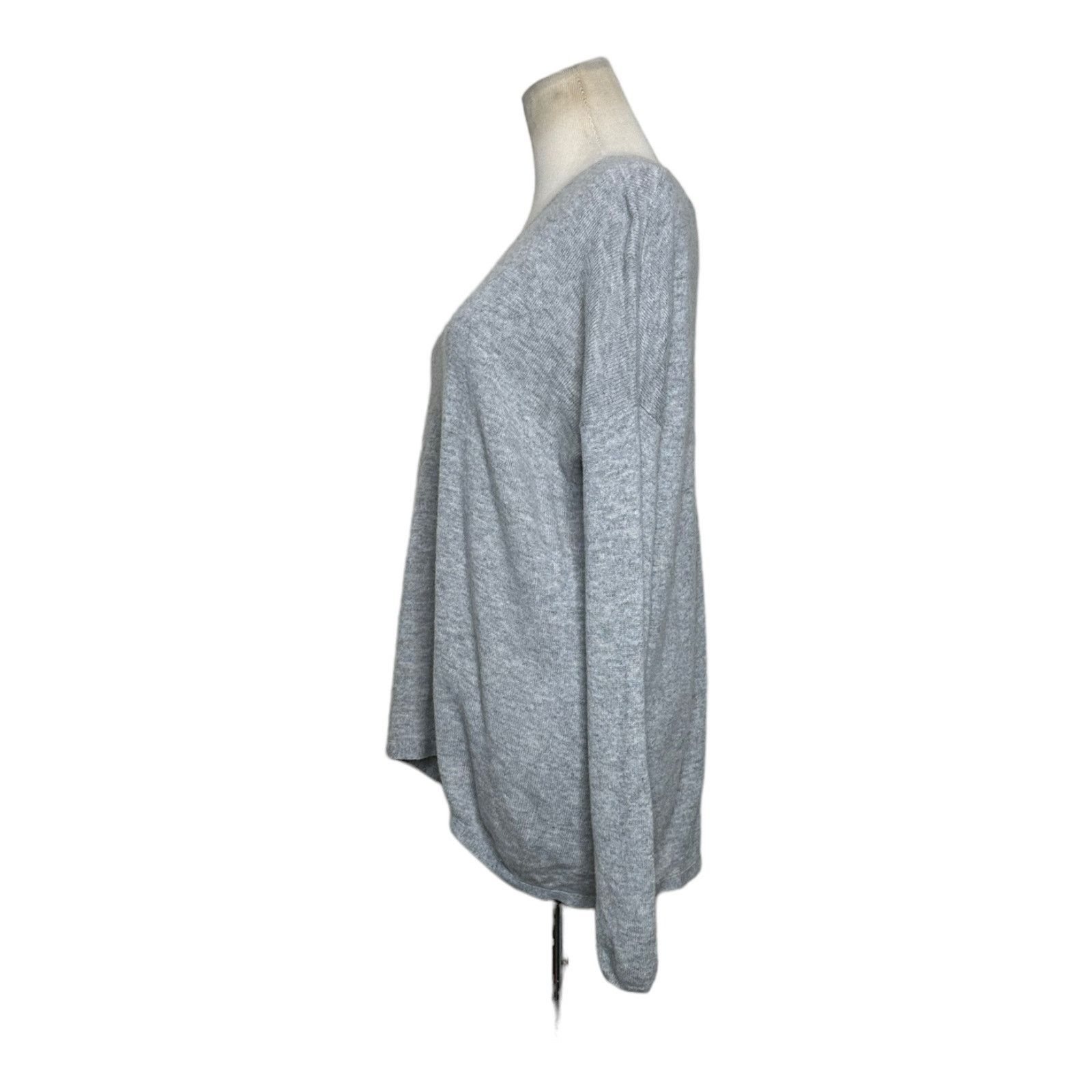Joie Joie gray wool cashmere back flap sweater size small Size S / US 4 / IT 40 - 5 Thumbnail