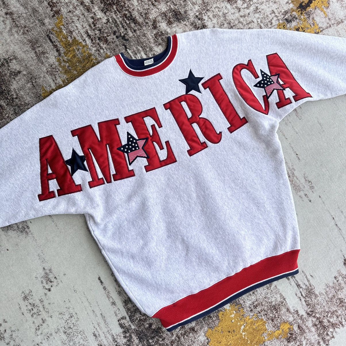 Vintage VINTAGE LEGENDS MADE IN USA AMERICA SPELL OUT BIG LOGO Size US XL / EU 56 / 4 - 4 Thumbnail