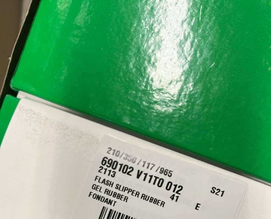 Bottega Veneta o1w1db10225 Rubber Flash Clogs in Fondant Size US 8 / EU 41 - 5 Thumbnail