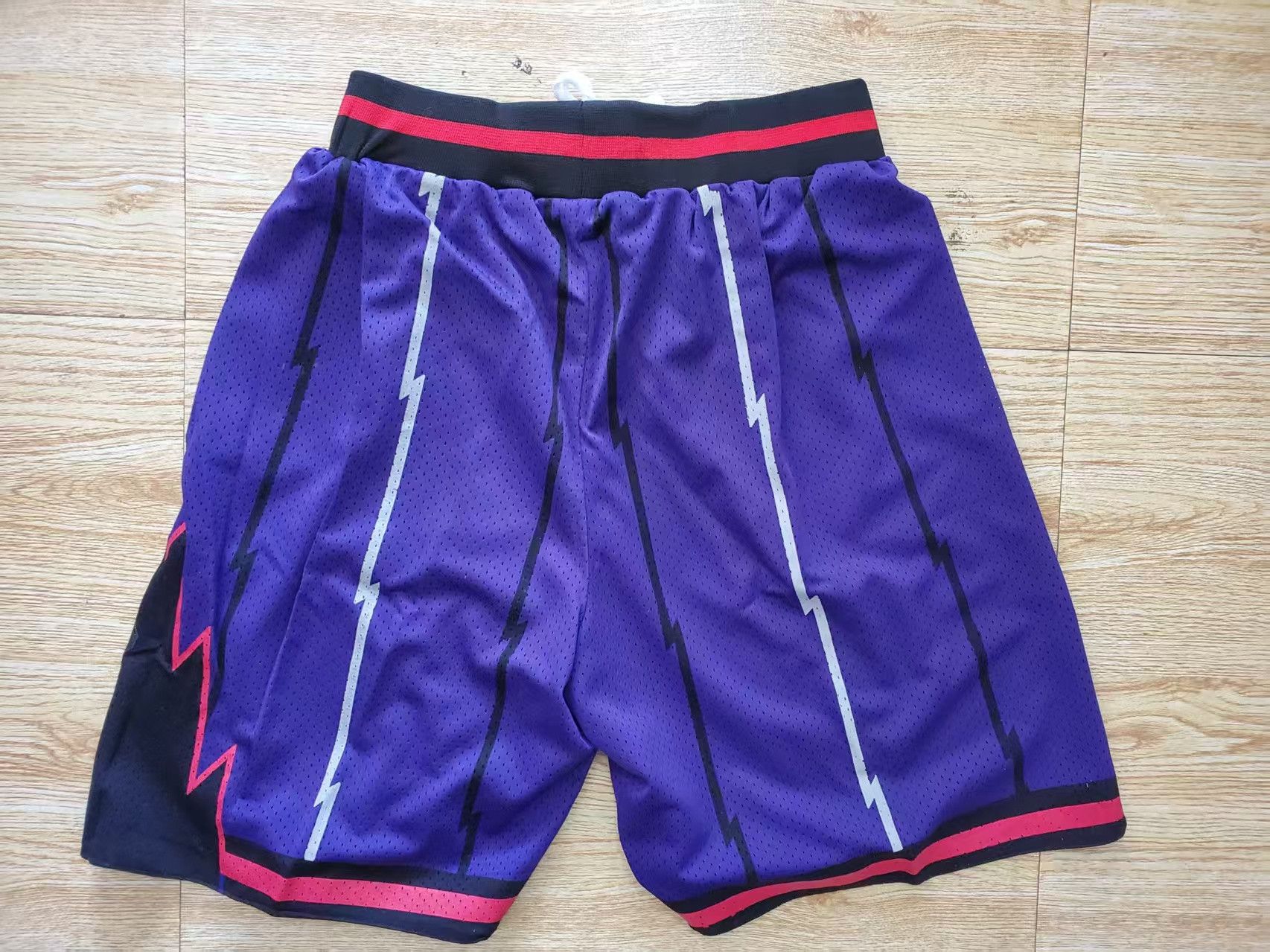 NBA Men's Toronto Raptors Short Vintage With Pocket XL Size US 36 / EU 52 - 2 Thumbnail