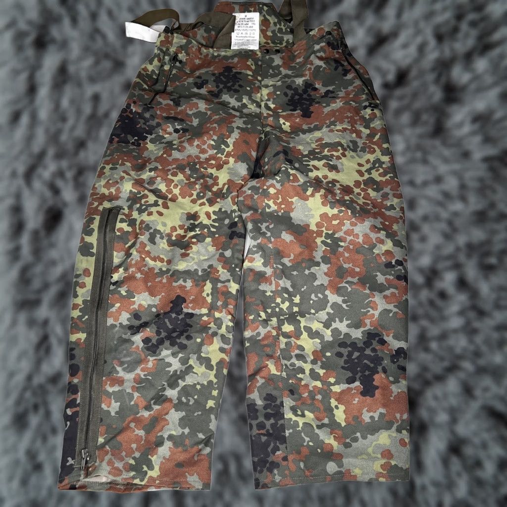 Rains Vintage German Army Gore-Tex Rain Bibs Pants - Flecktarn Camo 1996 Size US 36 / EU 52 - 1 Thumbnail