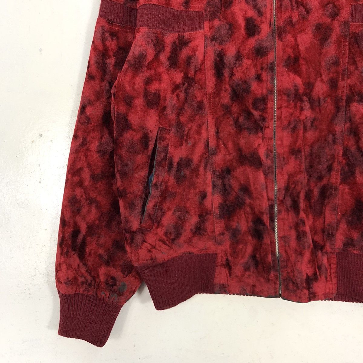 Japanese Brand × Other ❤️SEND OFFER ❤️LEOPARD DESIGN BOMBER JACKET Size US M / EU 48-50 / 2 - 3 Thumbnail