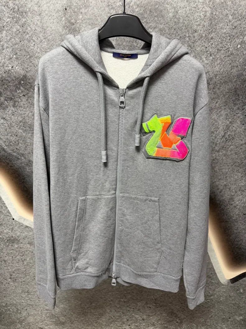 Louis Vuitton Louis Vuitton Zip Hoodie Size US XL / EU 56 / 4 - 1 Thumbnail