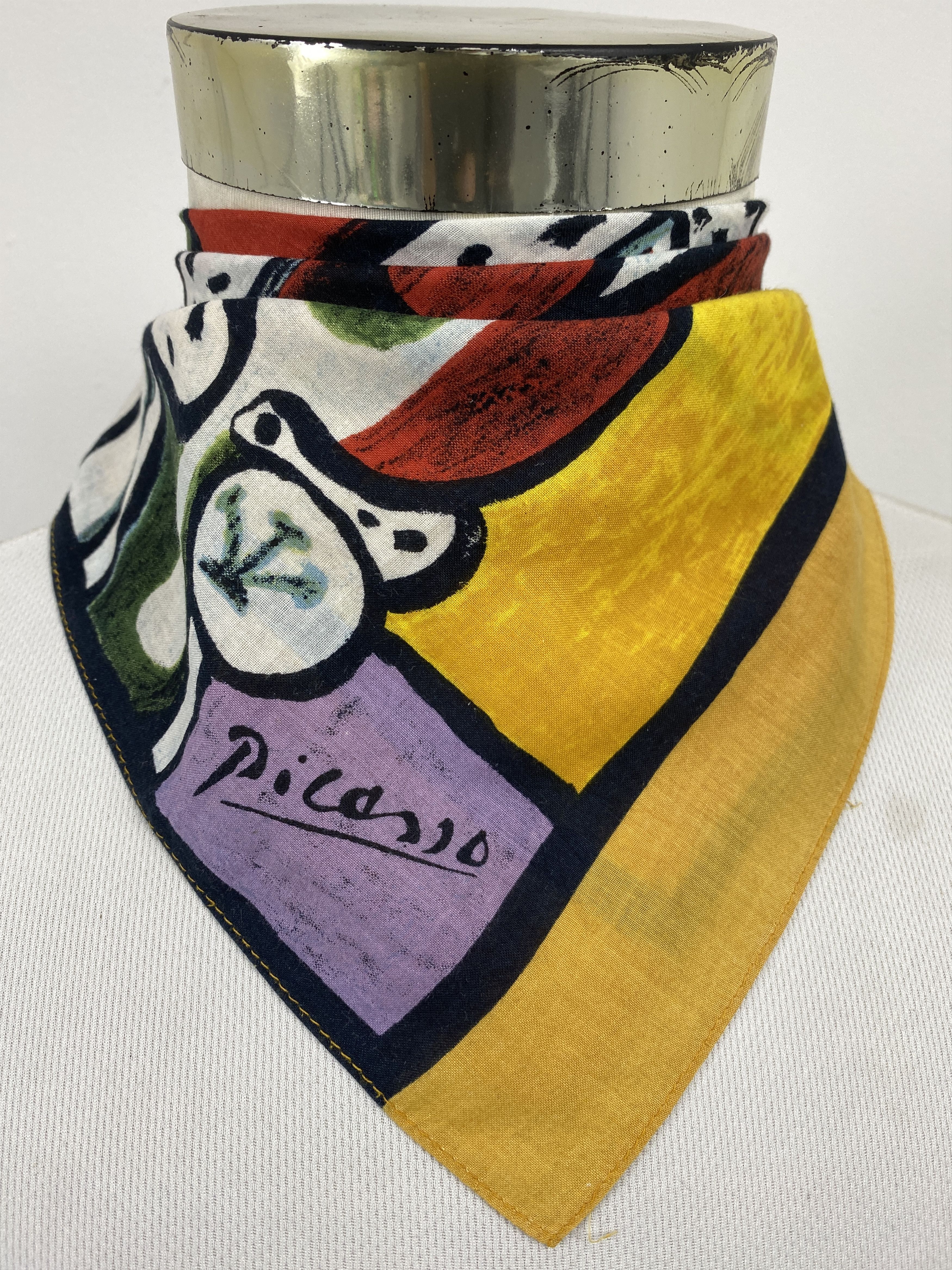 Vintage Picasso Art Bandana Handkerchief Neckerchief HKC1156 Size ONE SIZE - 1 Thumbnail